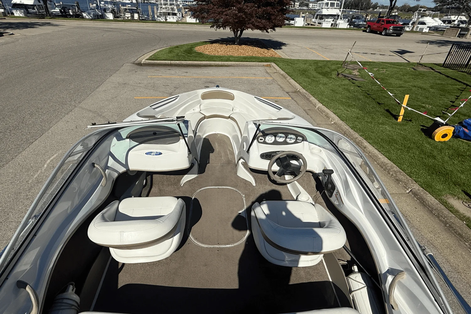 2008 Four Winns 190 HORIZON Image Thumbnail #4