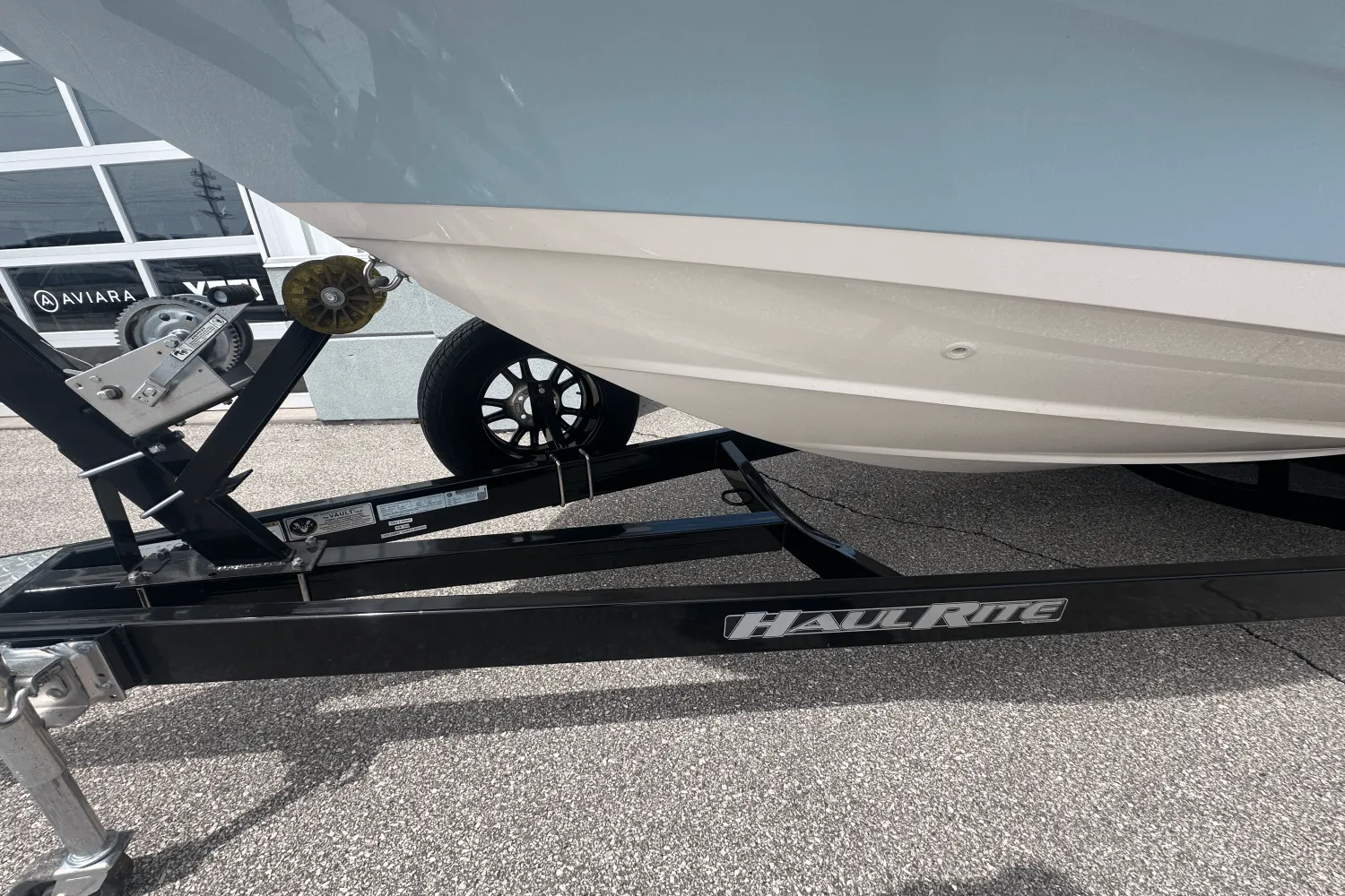 2023 Boston Whaler 25 DAUNTLESS Image Thumbnail #3