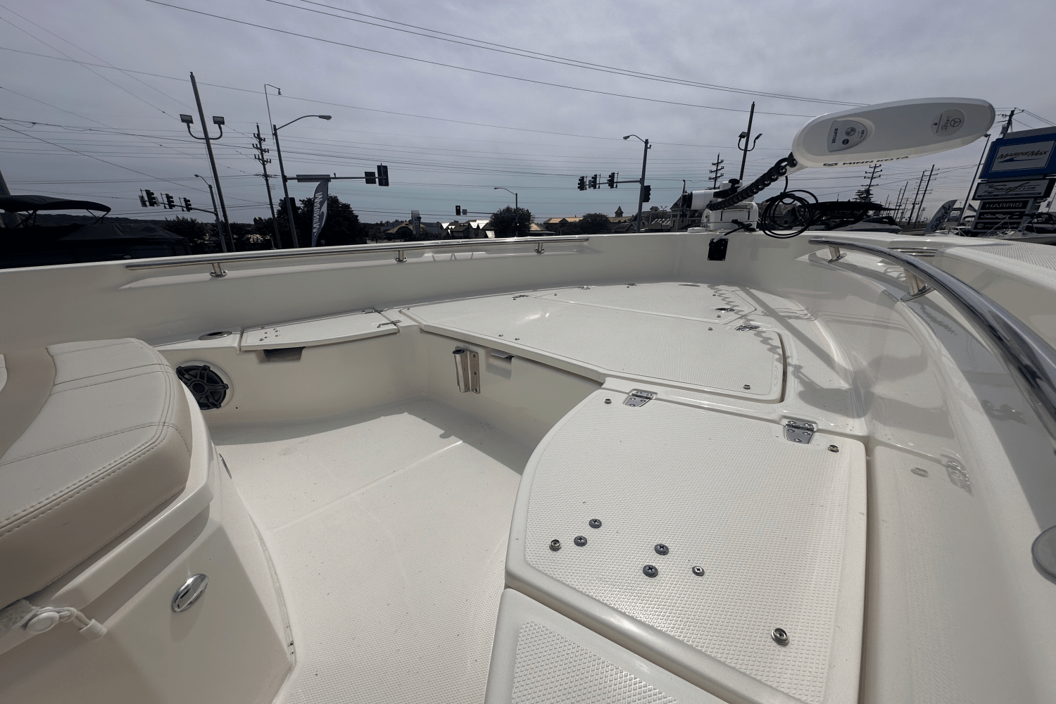 2023 Boston Whaler 25 DAUNTLESS Image Thumbnail #14