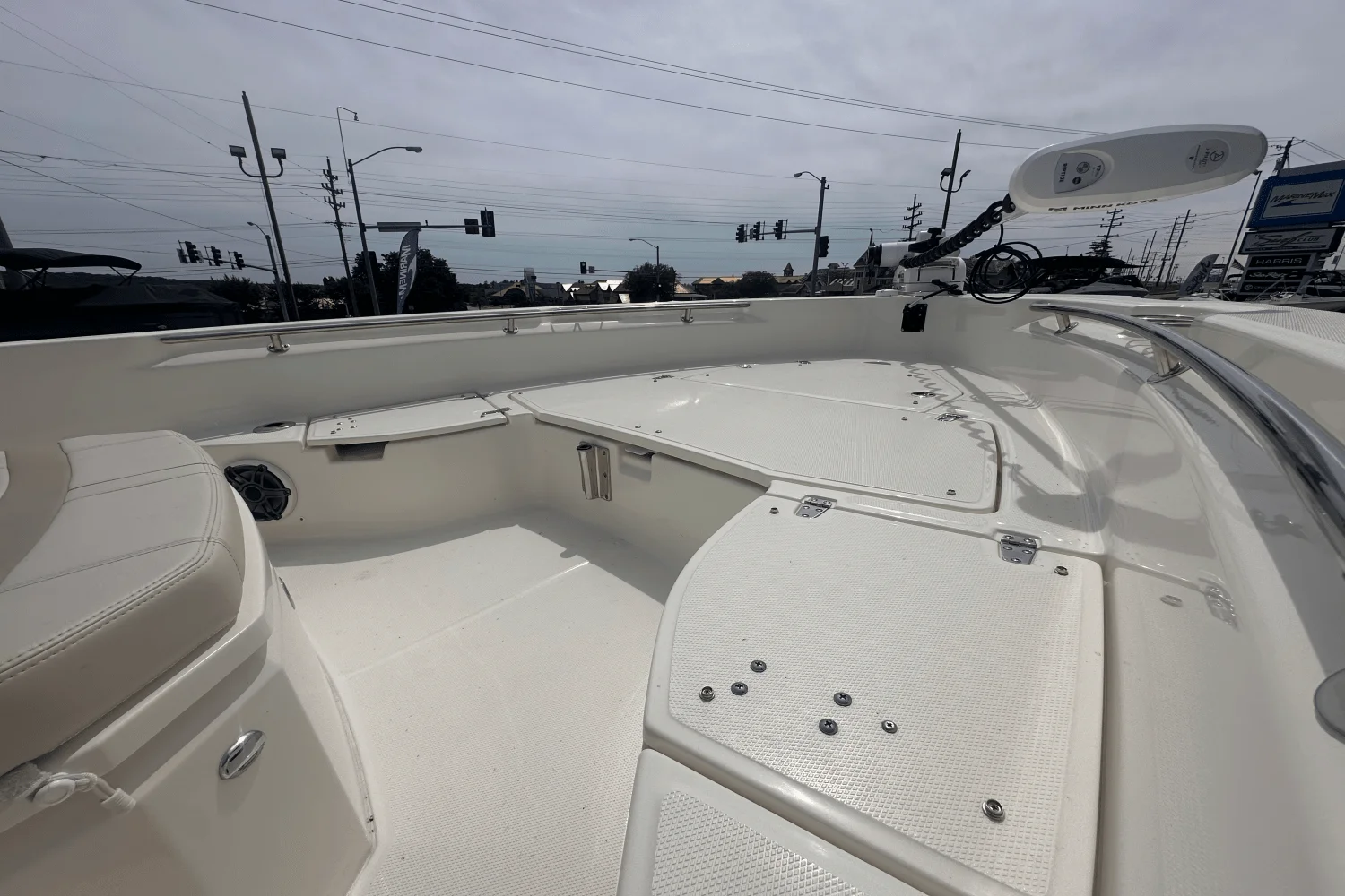 2023 Boston Whaler 25 DAUNTLESS Image Thumbnail #14