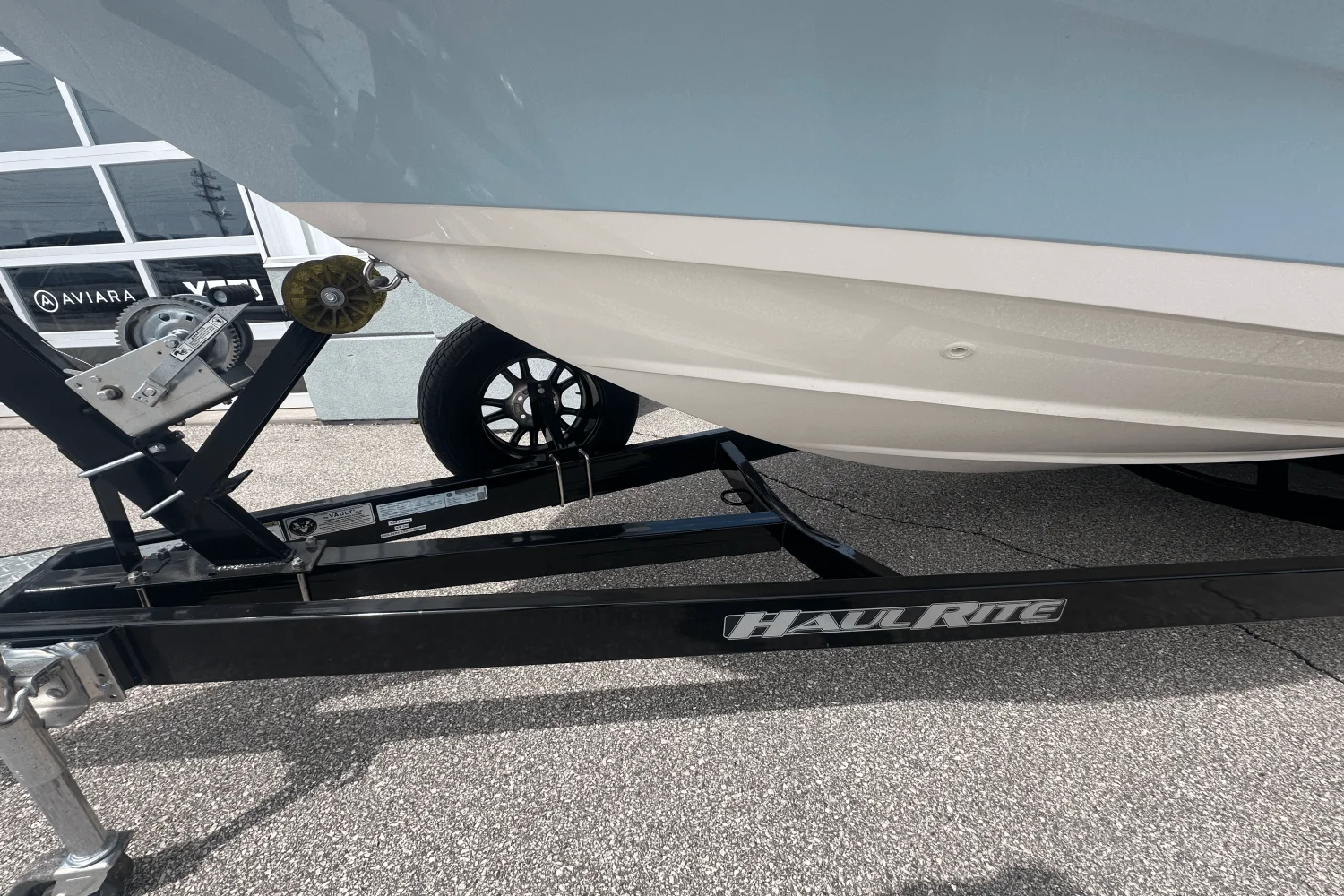 2023 Boston Whaler 25 DAUNTLESS Image Thumbnail #3