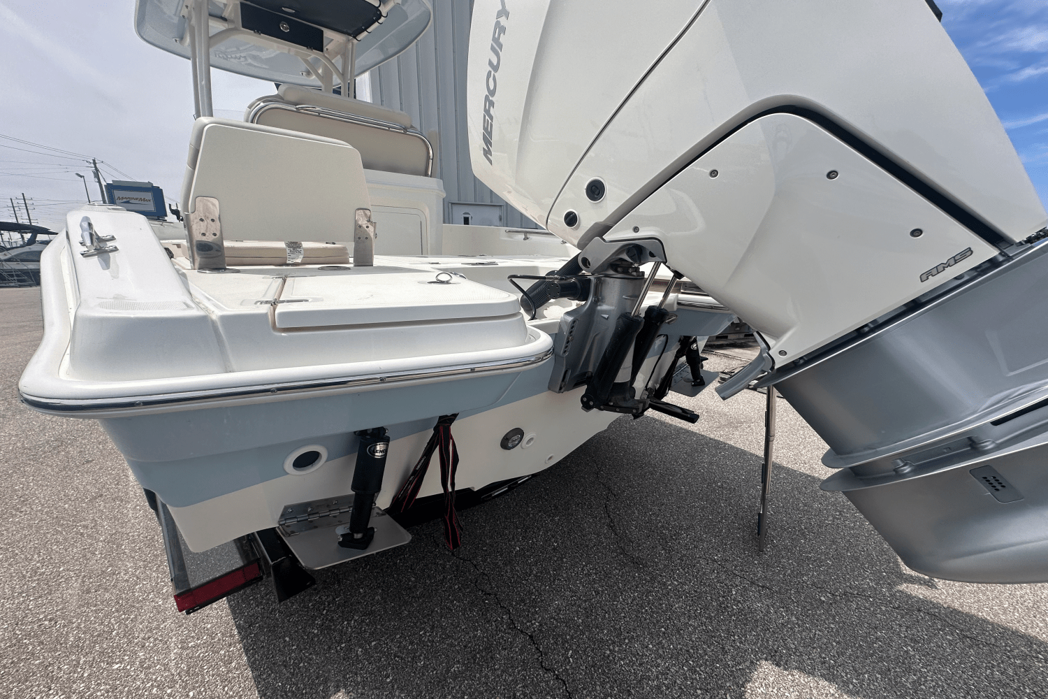 2023 Boston Whaler 25 DAUNTLESS Image Thumbnail #6