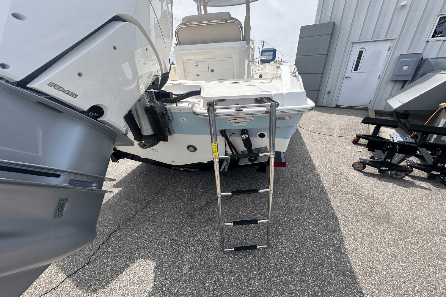 2023 Boston Whaler 25 DAUNTLESS Image Thumbnail #7