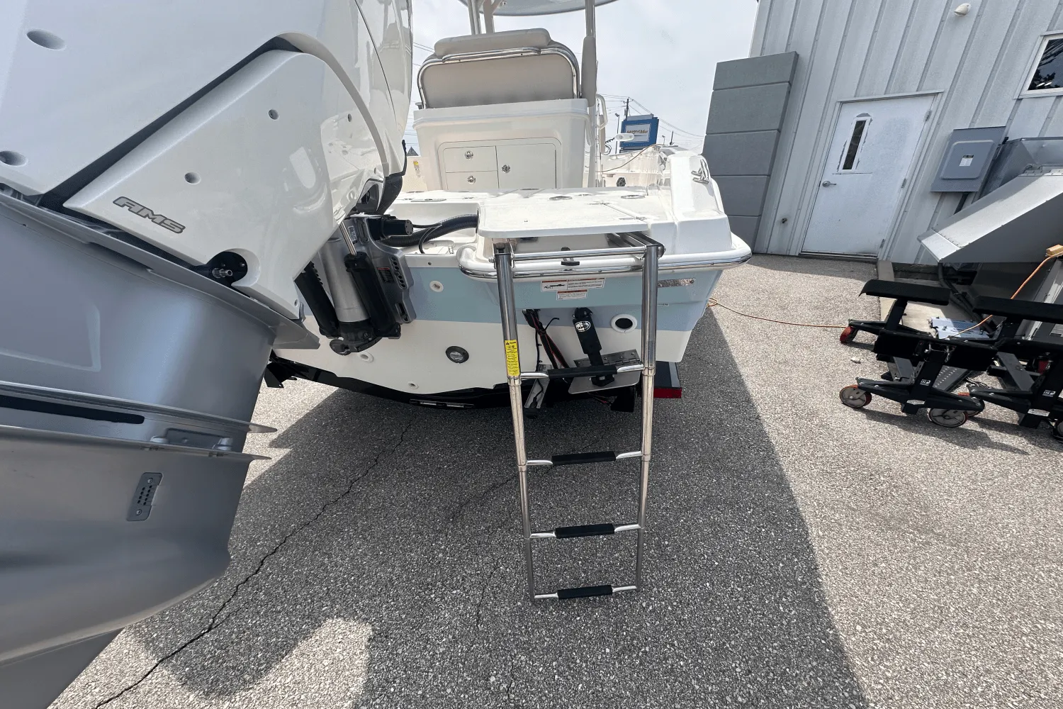 2023 Boston Whaler 25 DAUNTLESS Image Thumbnail #7