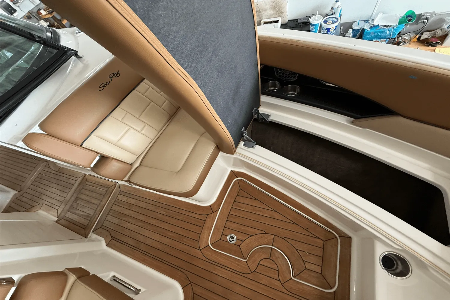 2015 Sea Ray 350 SLX Image Thumbnail #25