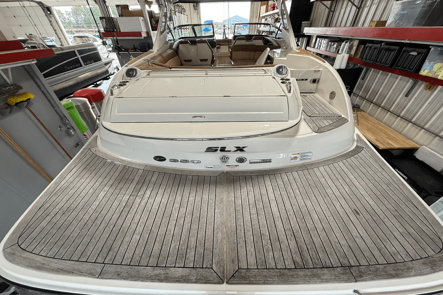 2015 Sea Ray 350 SLX Image Thumbnail #8