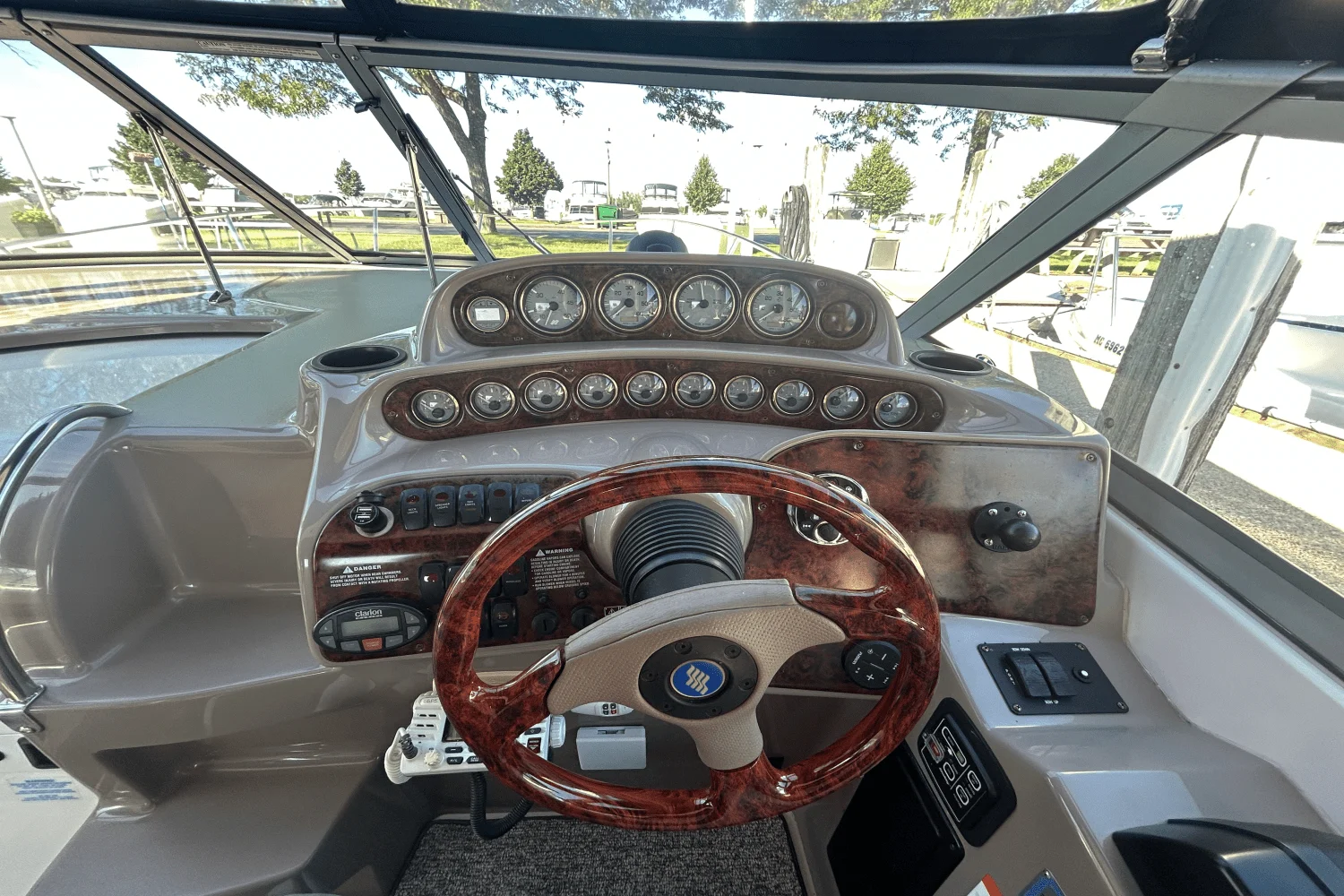 2004 Four Winns 288 VISTA Image Thumbnail #12