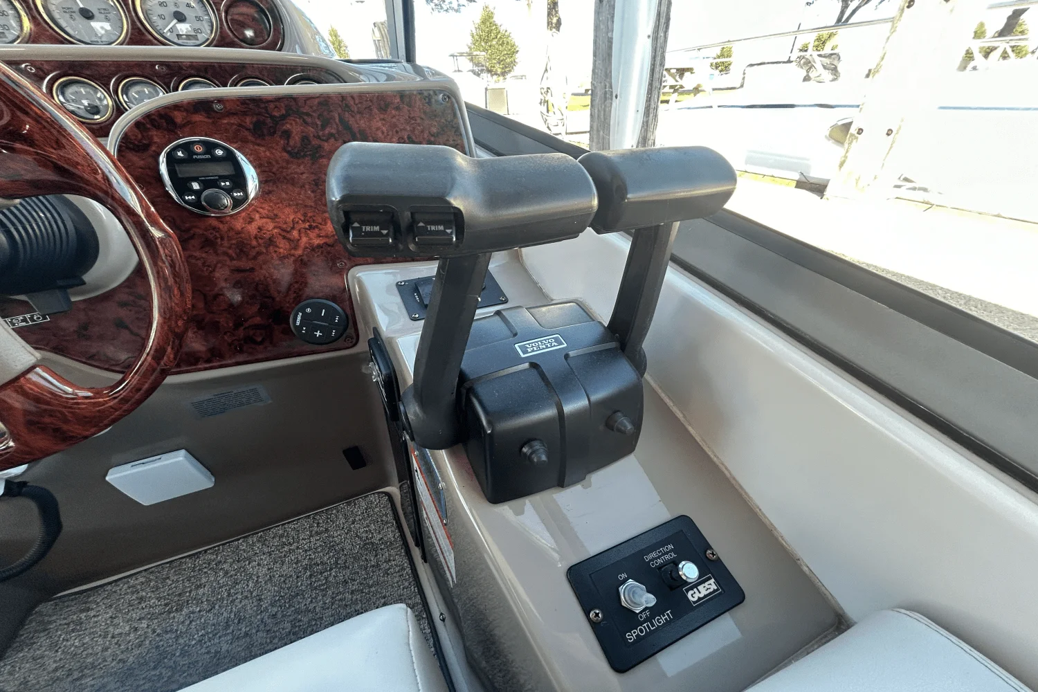 2004 Four Winns 288 VISTA Image Thumbnail #21