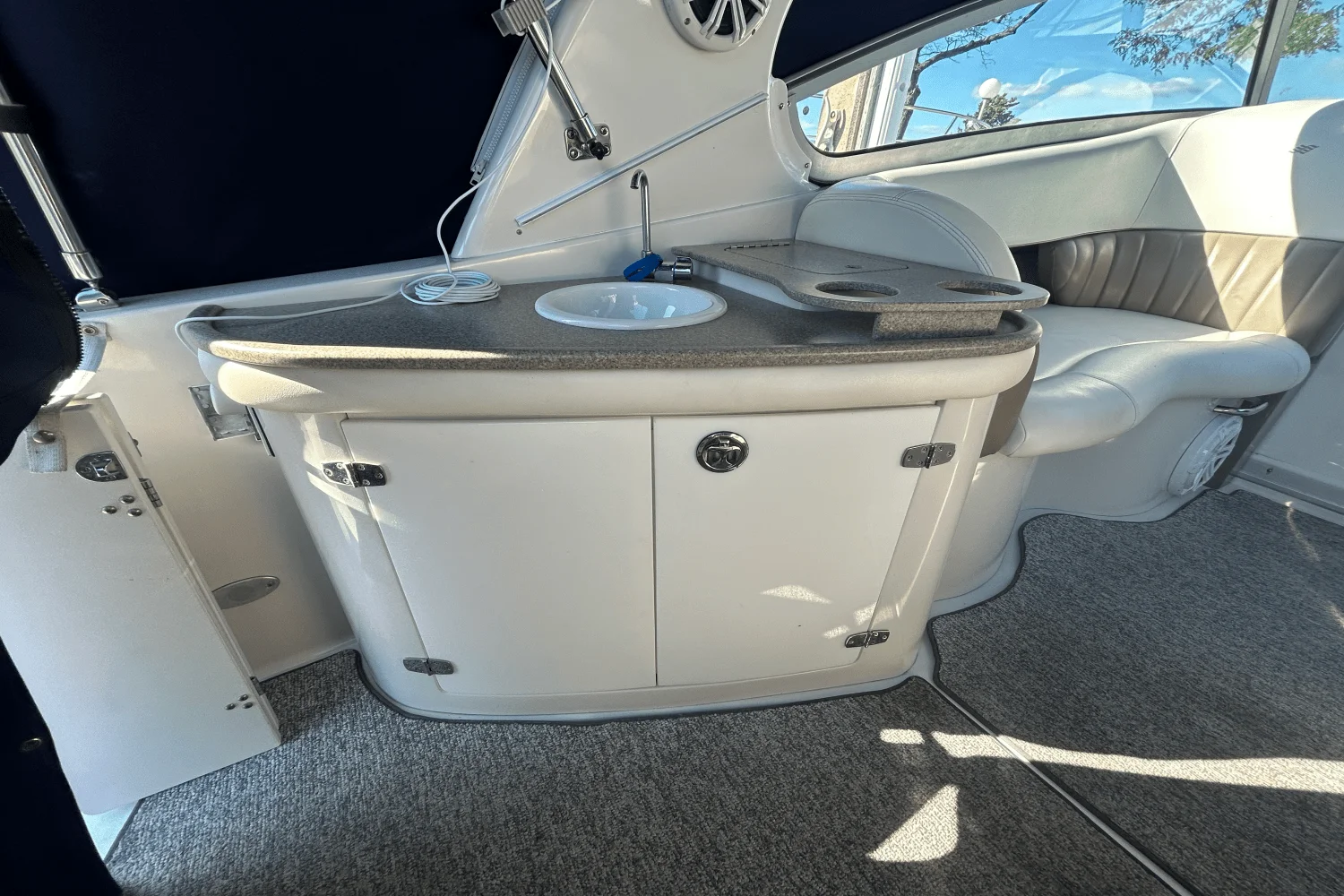 2004 Four Winns 288 VISTA Image Thumbnail #9