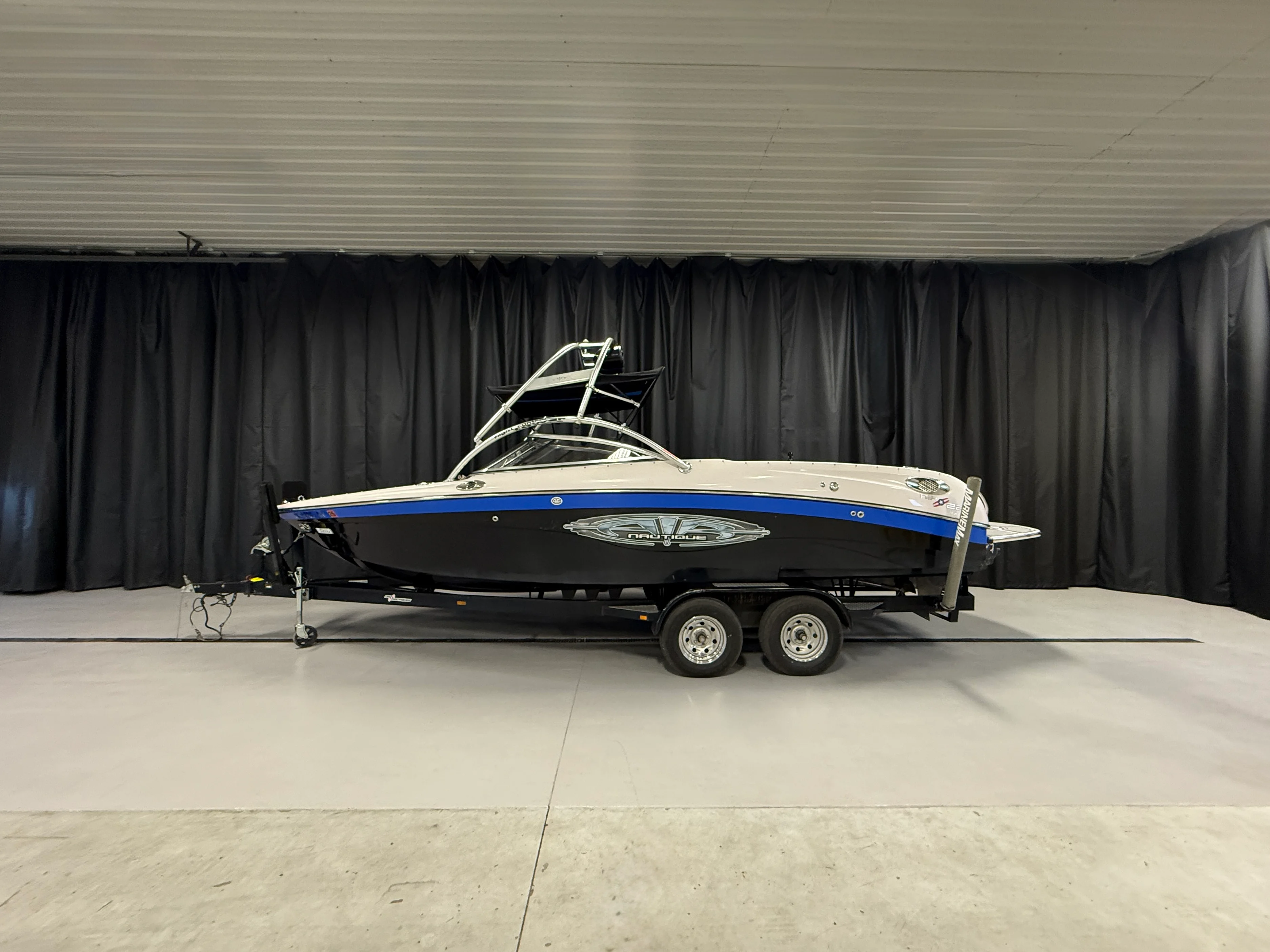 2005 Nautique SUPER AIR 226 LIMITED EDITION Image Thumbnail #0