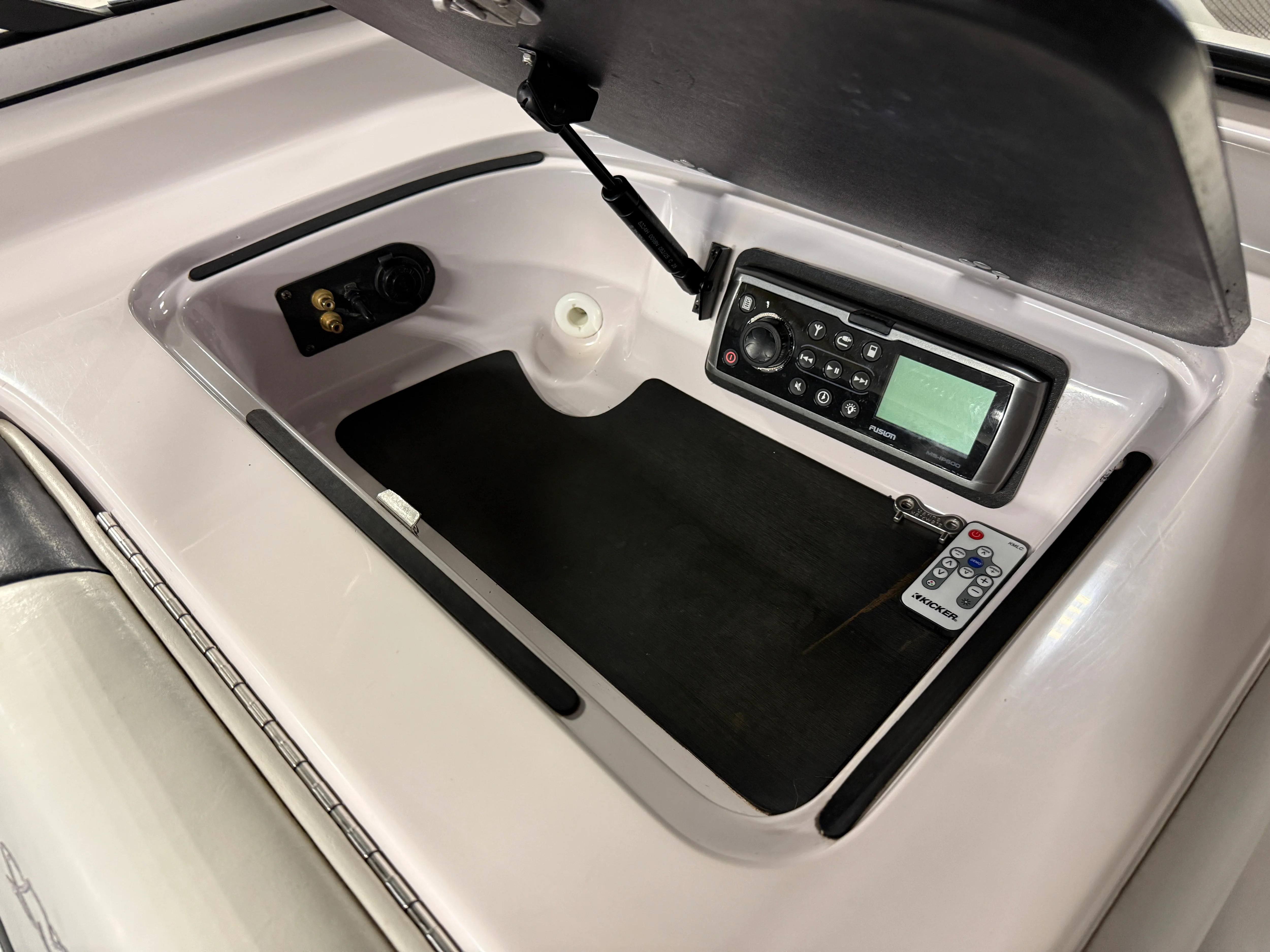 2005 Nautique SUPER AIR 226 LIMITED EDITION Image Thumbnail #38