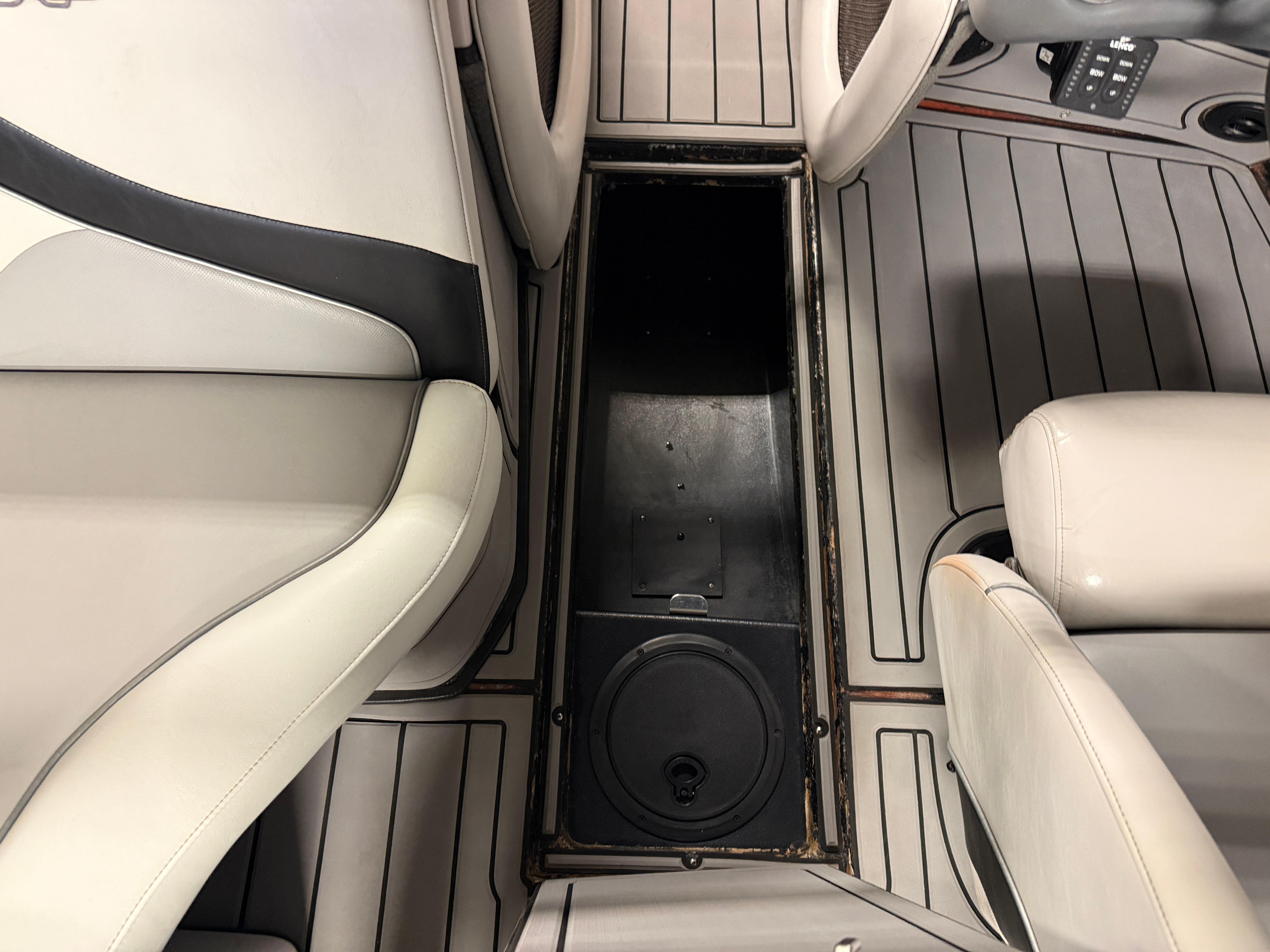 2005 Nautique SUPER AIR 226 LIMITED EDITION Image Thumbnail #36