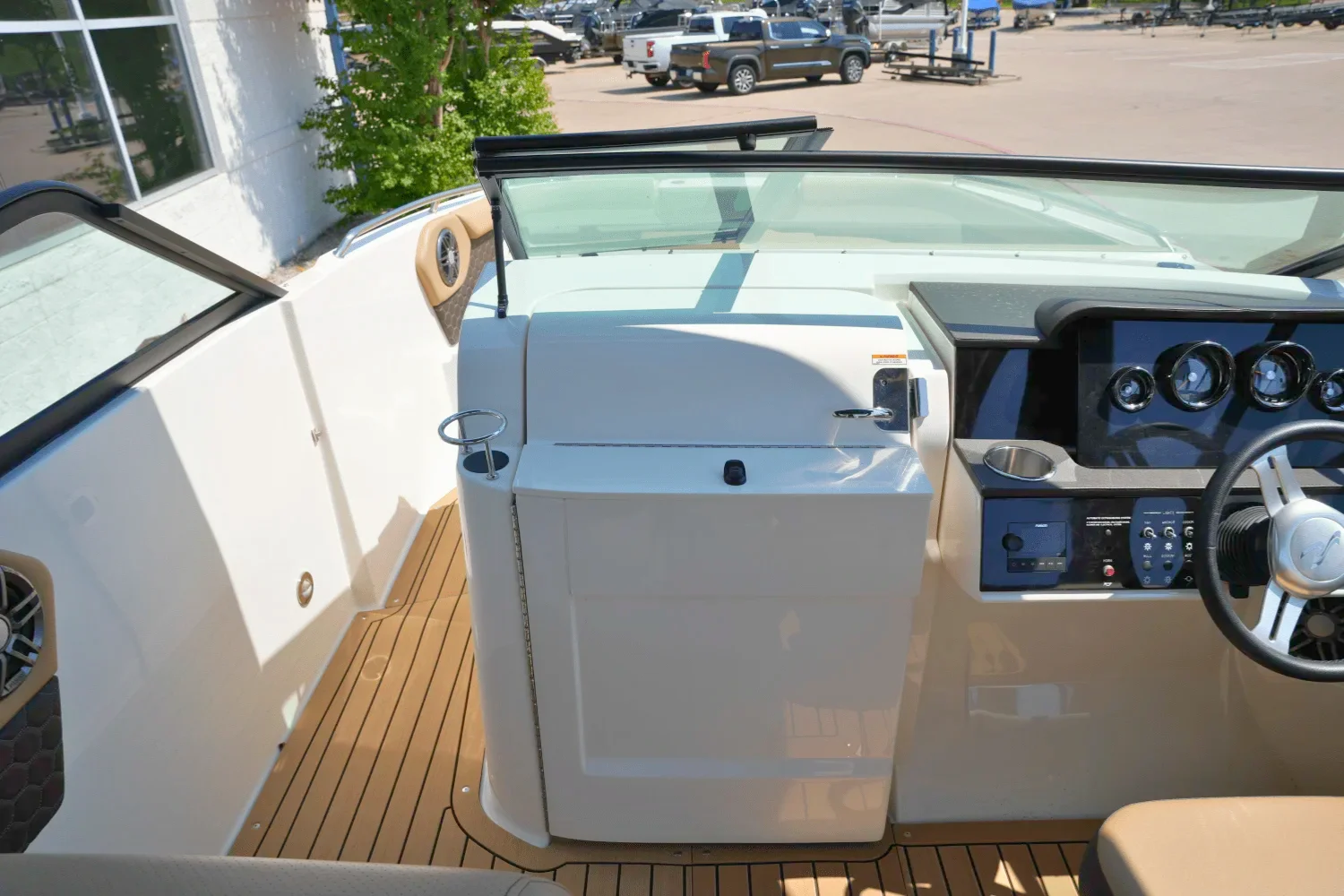 2022 Sea Ray SDX 250 Image Thumbnail #14