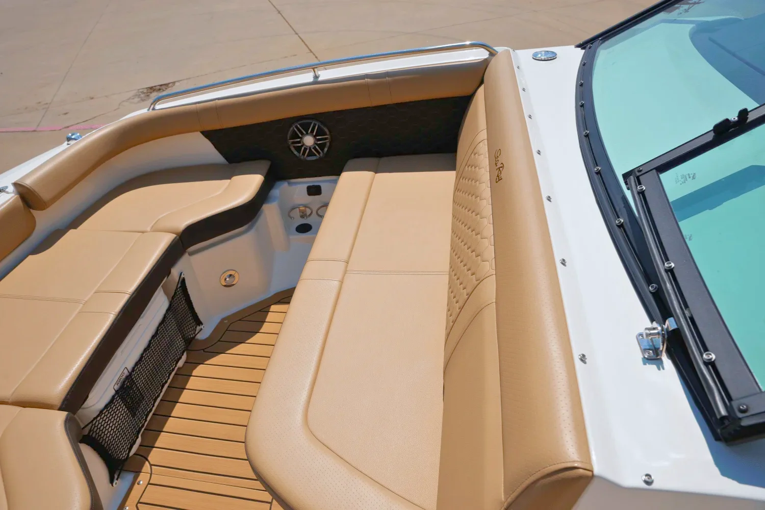 2022 Sea Ray SDX 250 Image Thumbnail #21