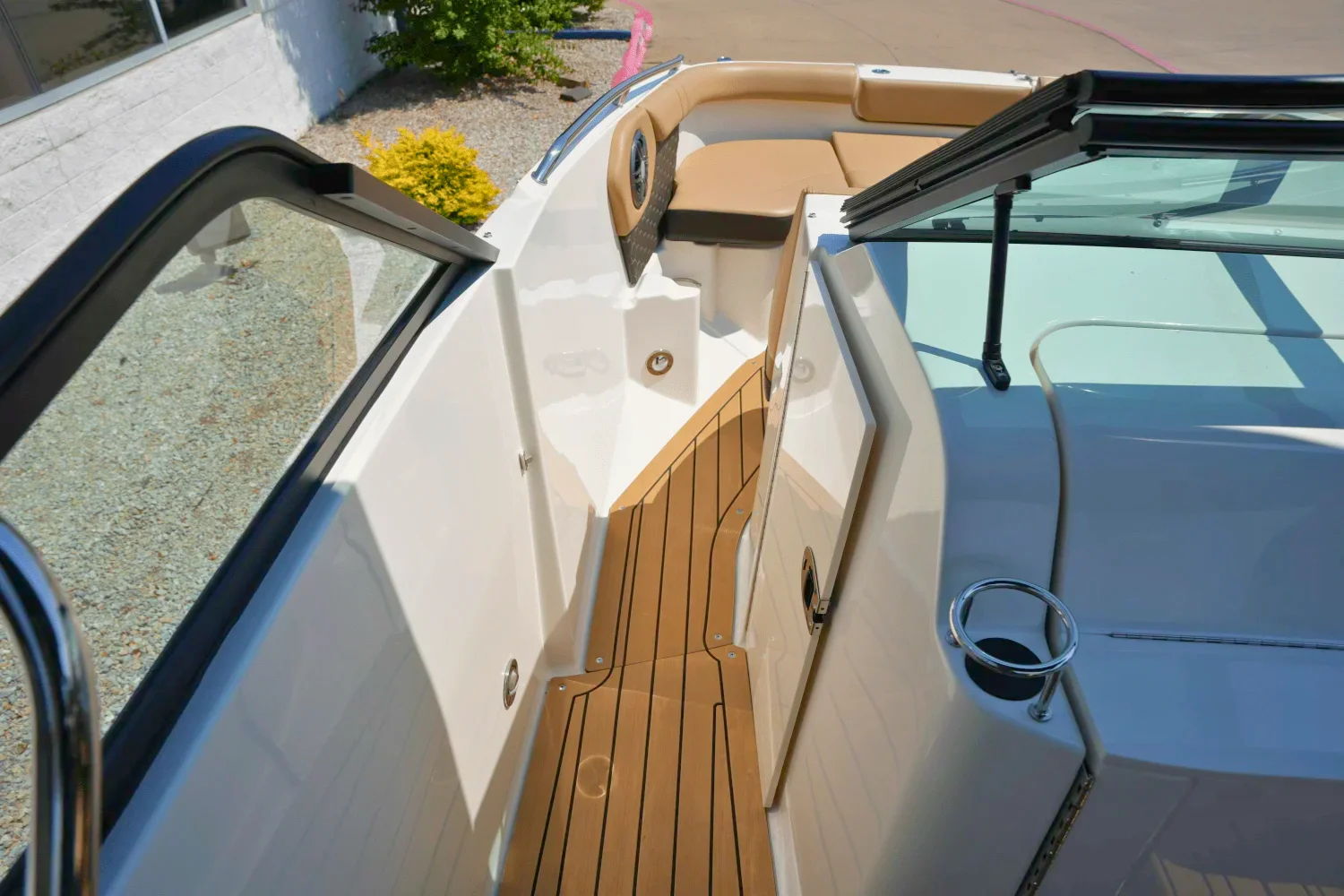 2022 Sea Ray SDX 250 Image Thumbnail #16