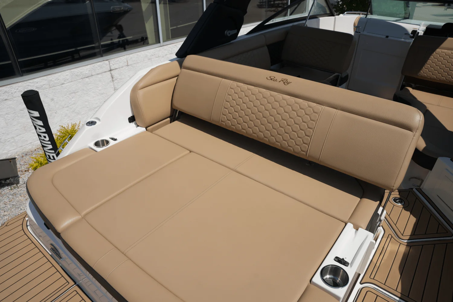 2022 Sea Ray SDX 250 Image Thumbnail #3