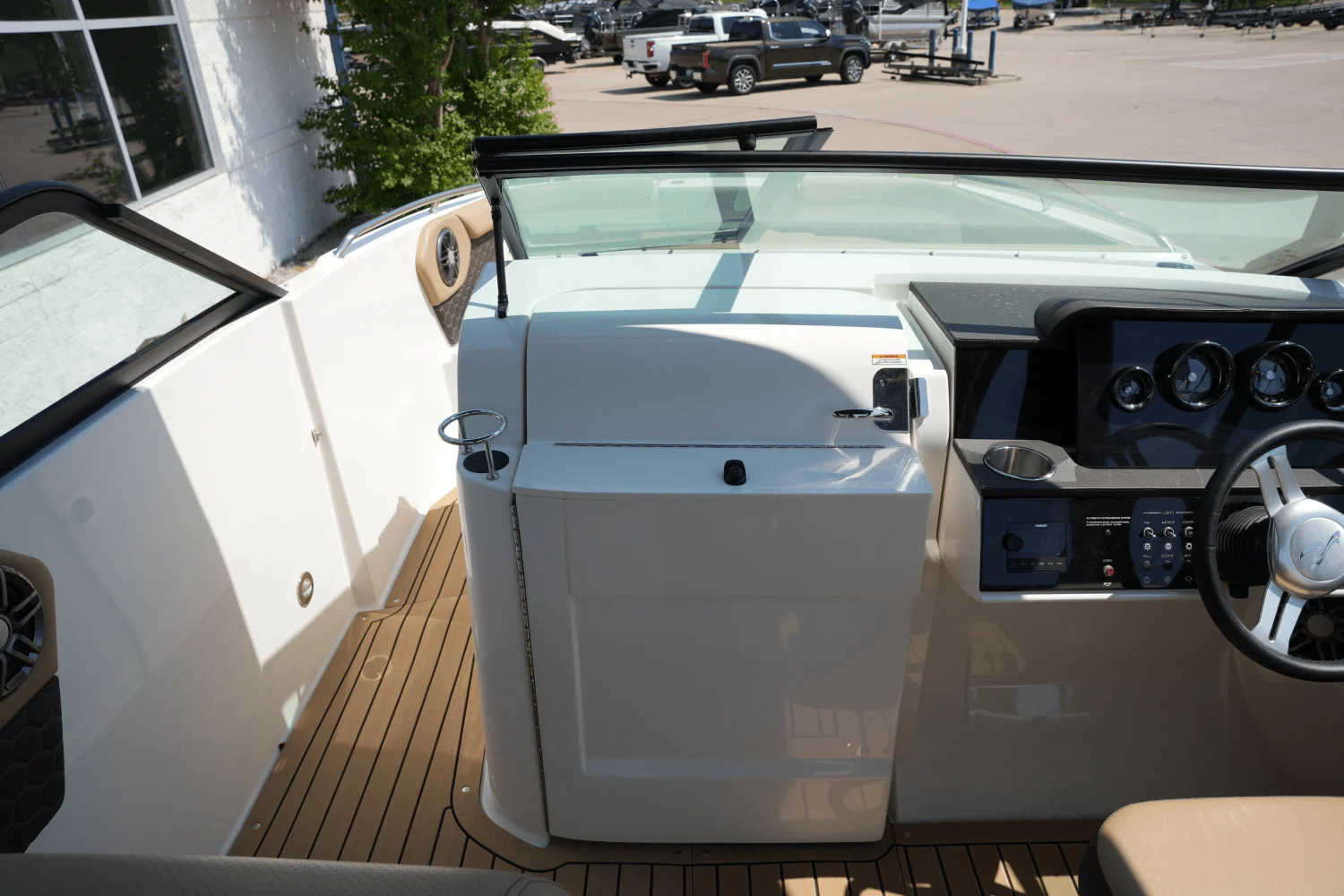 2022 Sea Ray SDX 250 Image Thumbnail #14