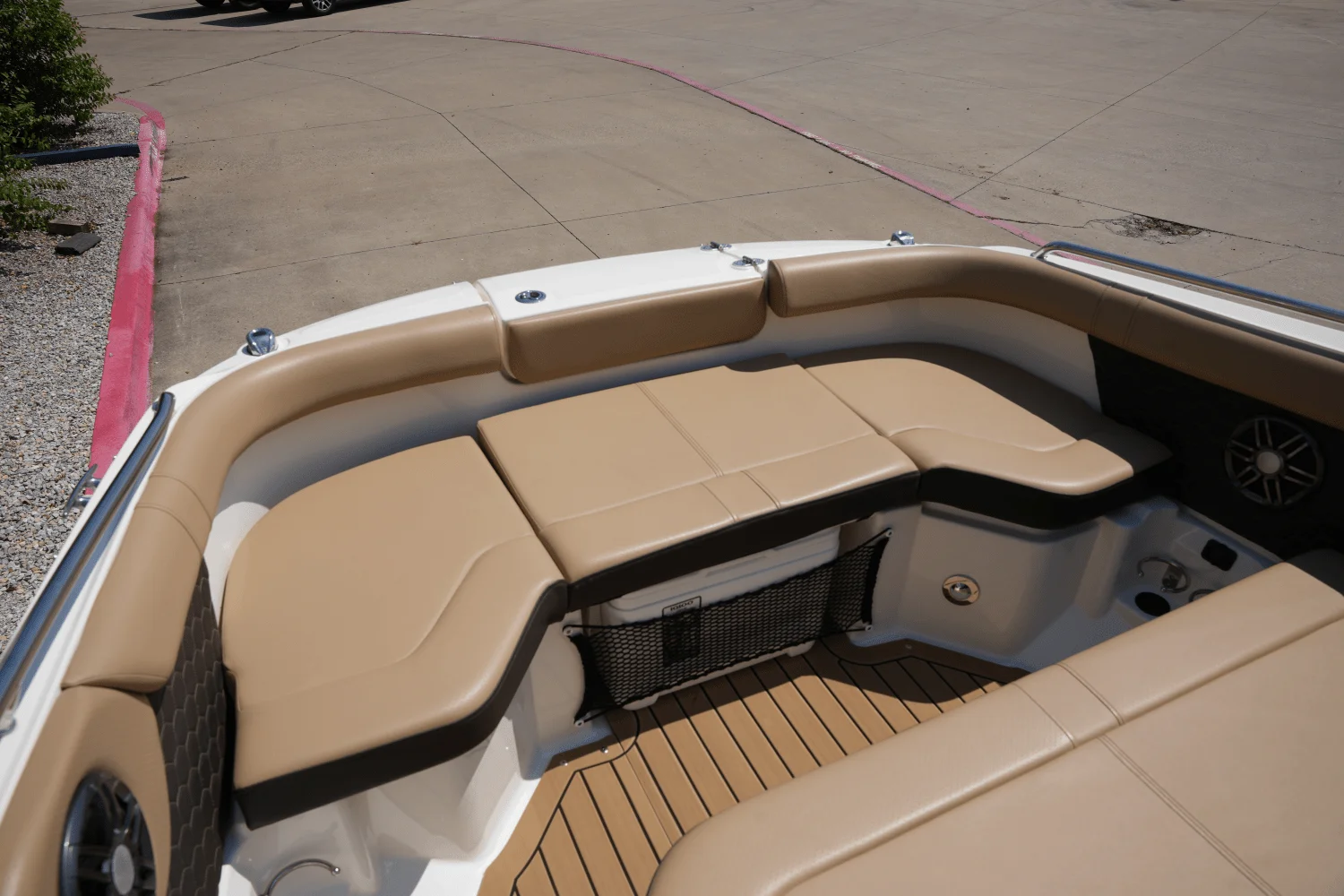 2022 Sea Ray SDX 250 Image Thumbnail #19