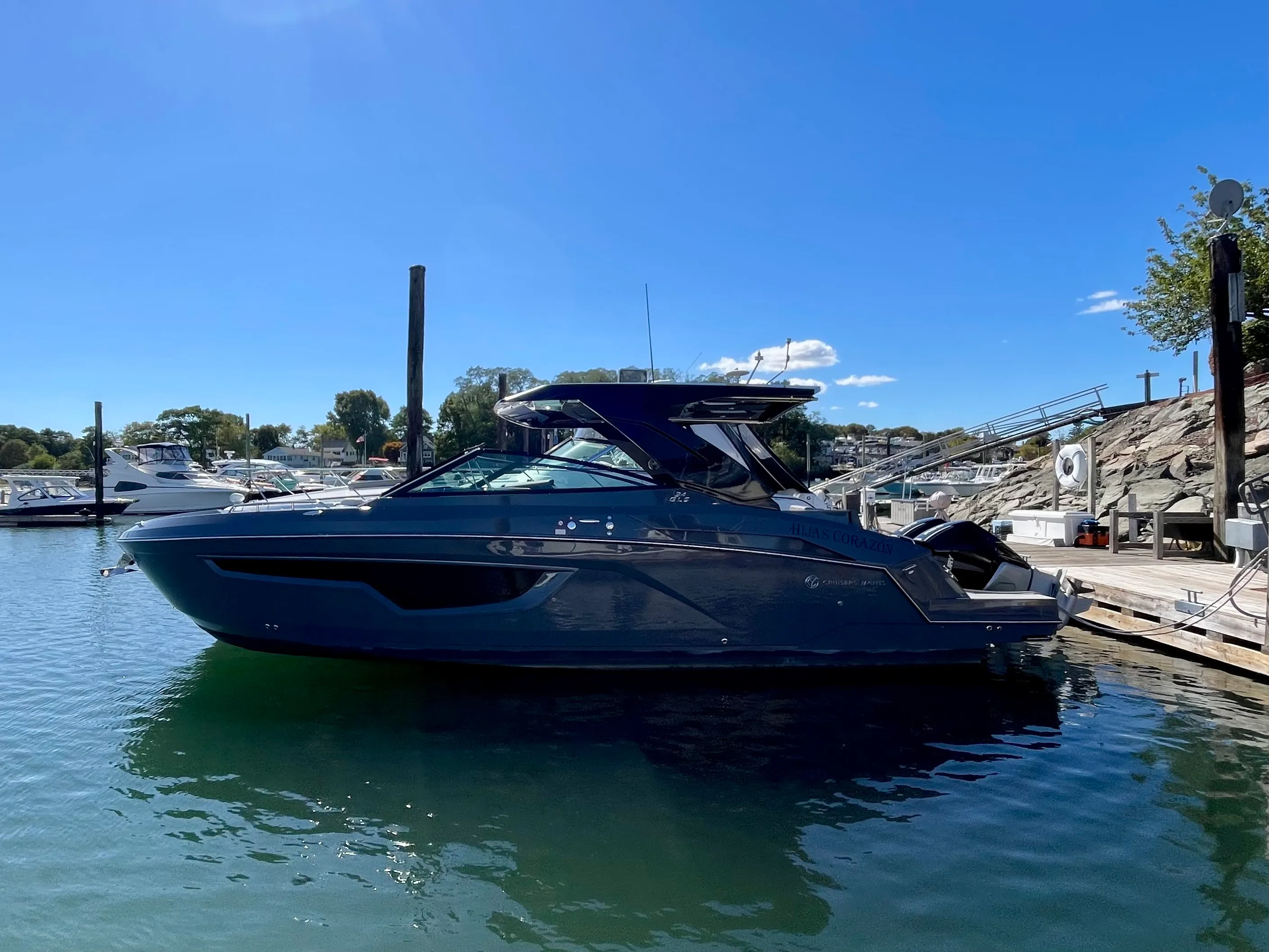 2023 Cruisers Yachts 34 GLS South Beach Outboard Image Thumbnail #1