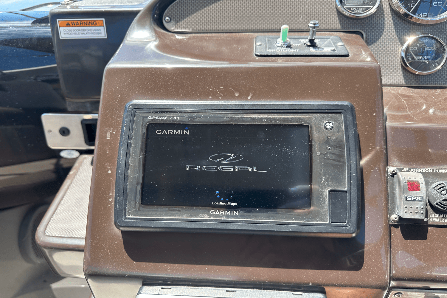 2015 Regal 30 EXPRESS Image Thumbnail #29