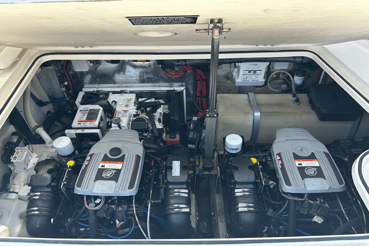 2015 Regal 30 EXPRESS Image Thumbnail #51