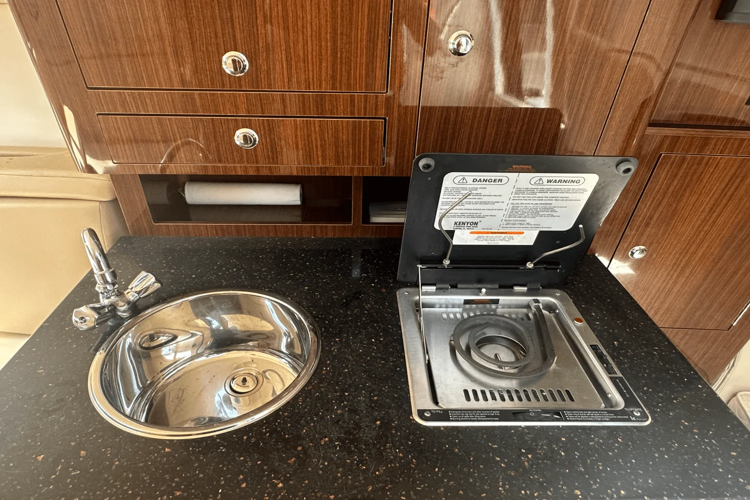 2015 Regal 30 EXPRESS Image Thumbnail #37