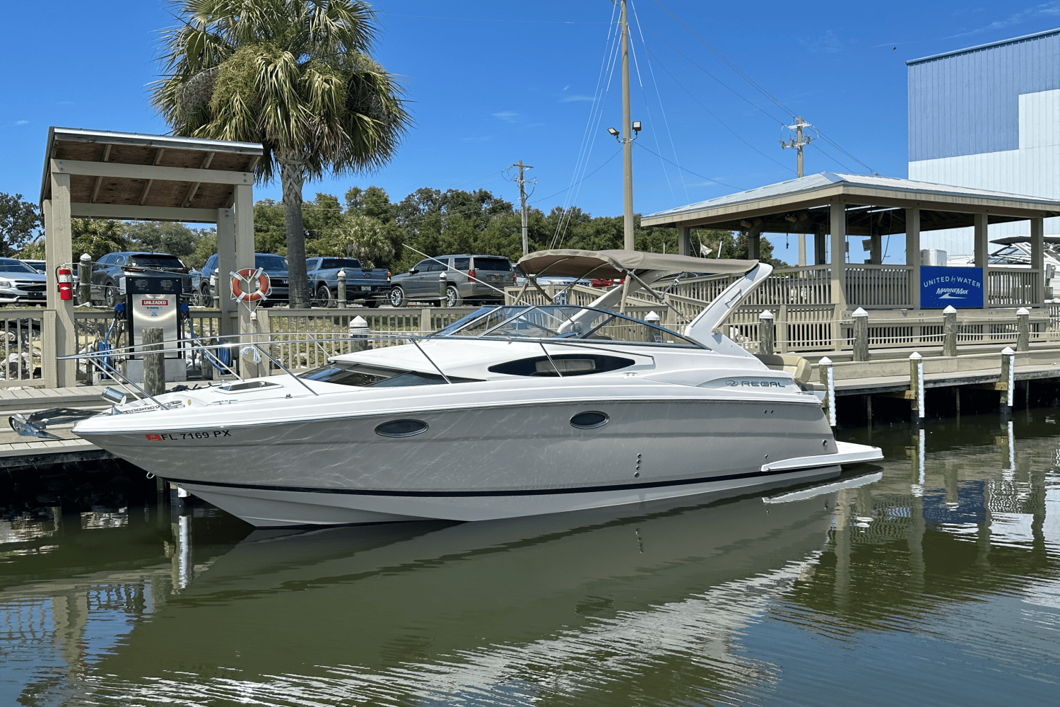 2015 Regal 30 EXPRESS Image Thumbnail #1