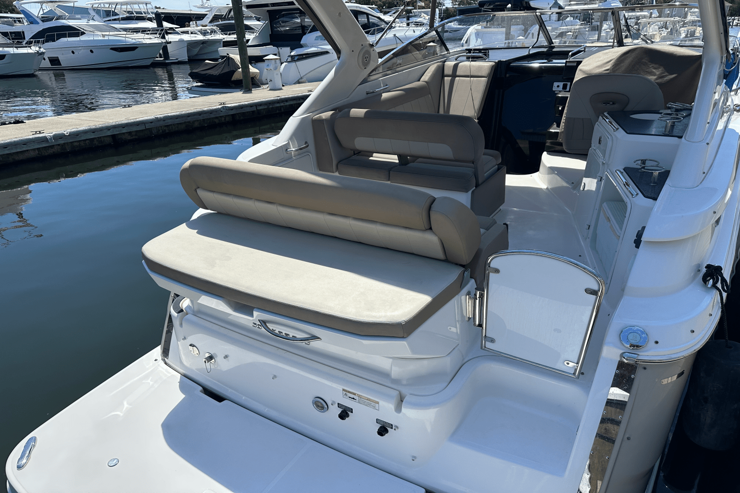 2015 Regal 30 EXPRESS Image Thumbnail #7