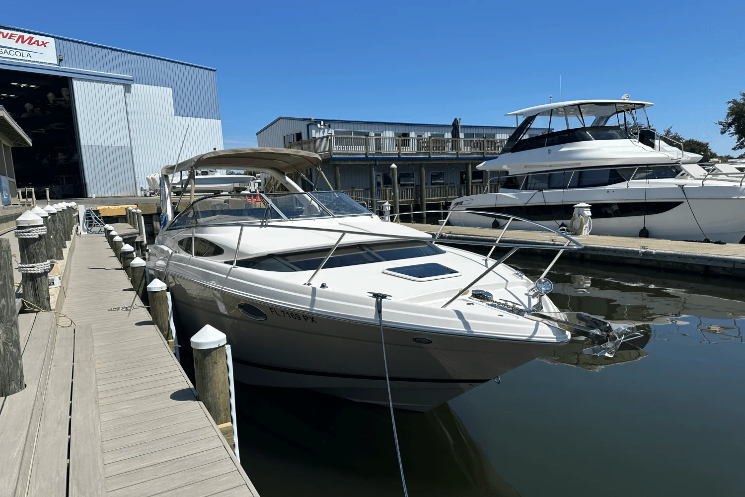 2015 Regal 30 EXPRESS Image Thumbnail #9