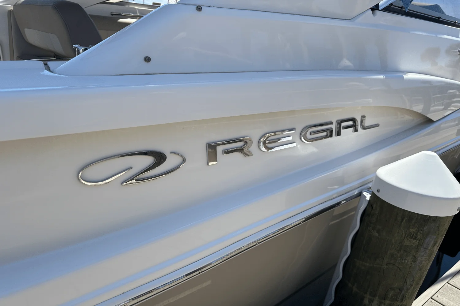 2015 Regal 30 EXPRESS Image Thumbnail #8