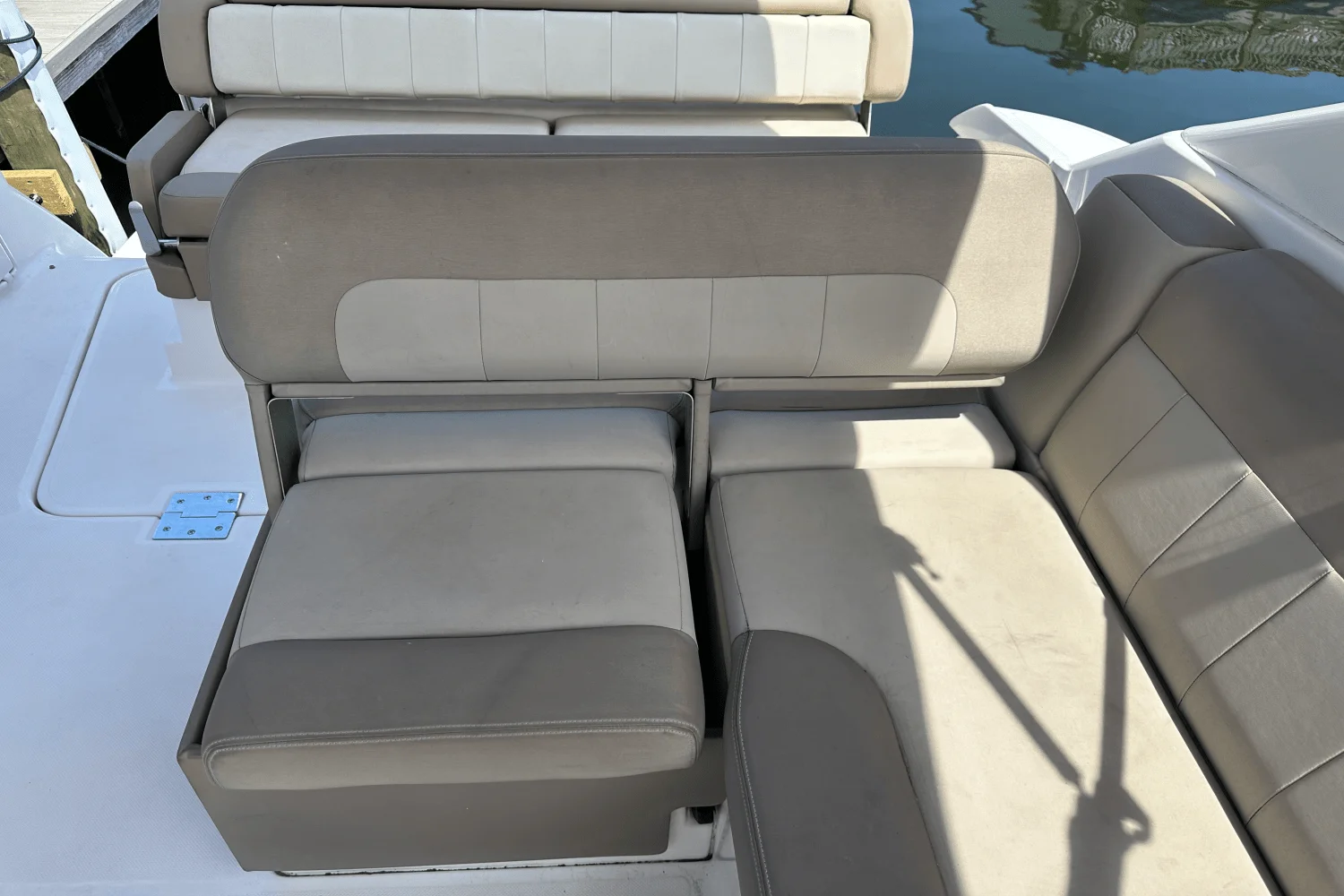 2015 Regal 30 EXPRESS Image Thumbnail #65