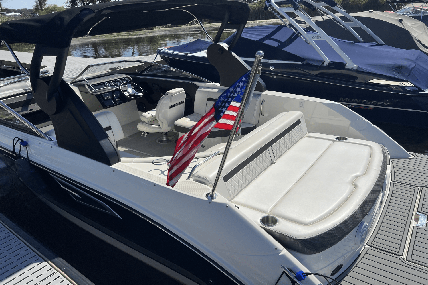 2018 Sea Ray 230 SLX Image Thumbnail #5