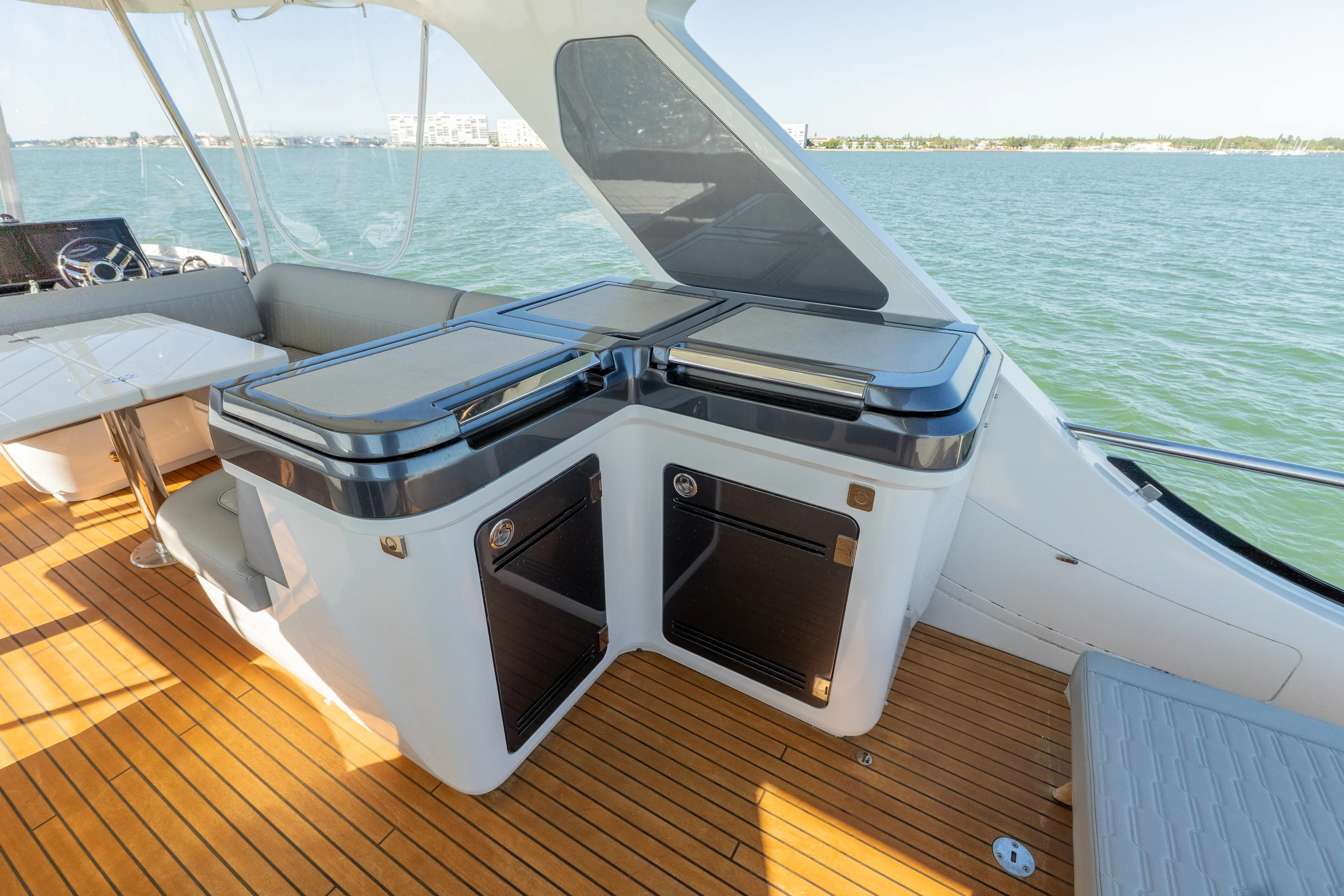 2024 Galeon 560 FLY Image Thumbnail #29