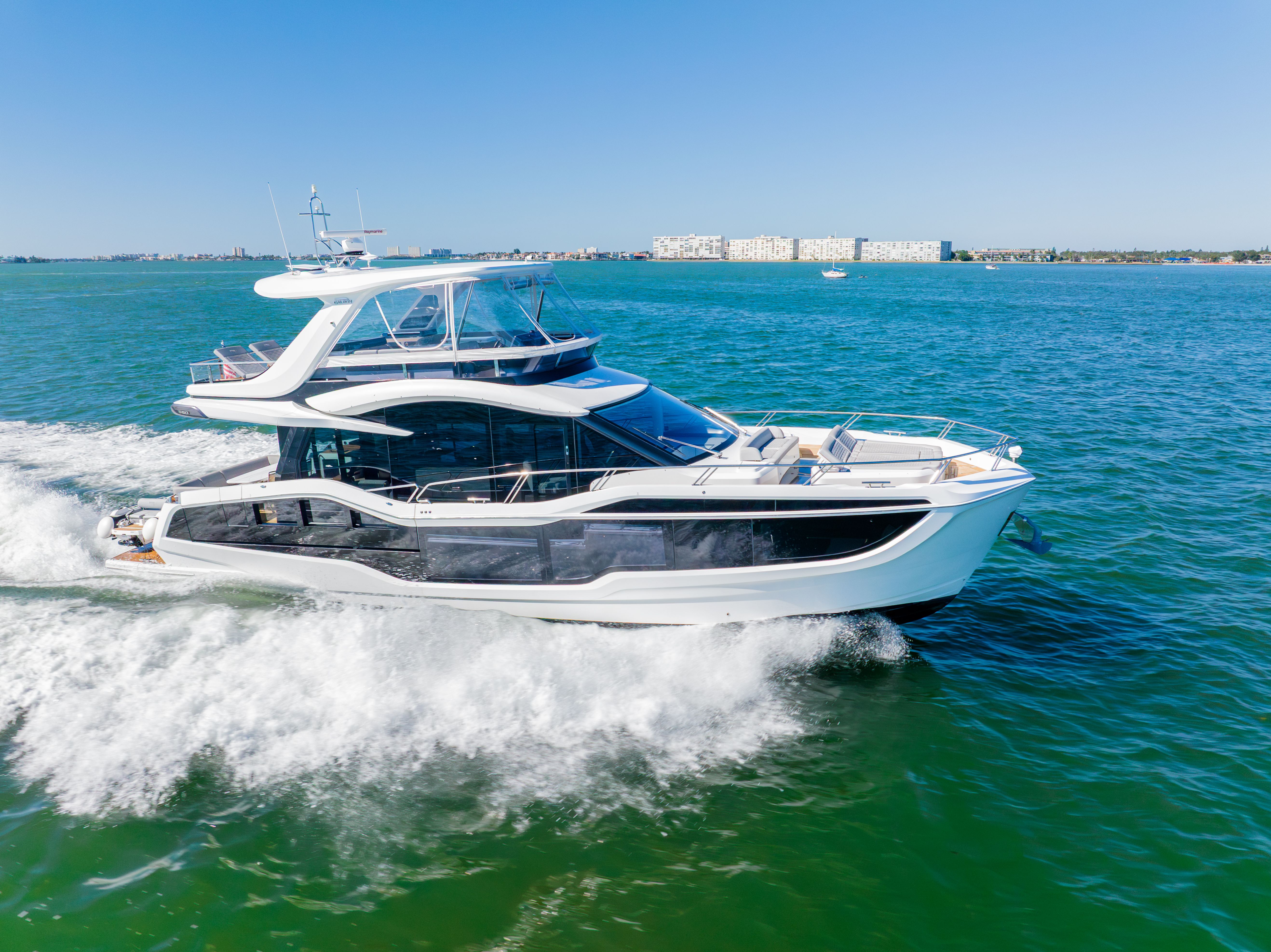 2024 Galeon 560 FLY Image Thumbnail #1