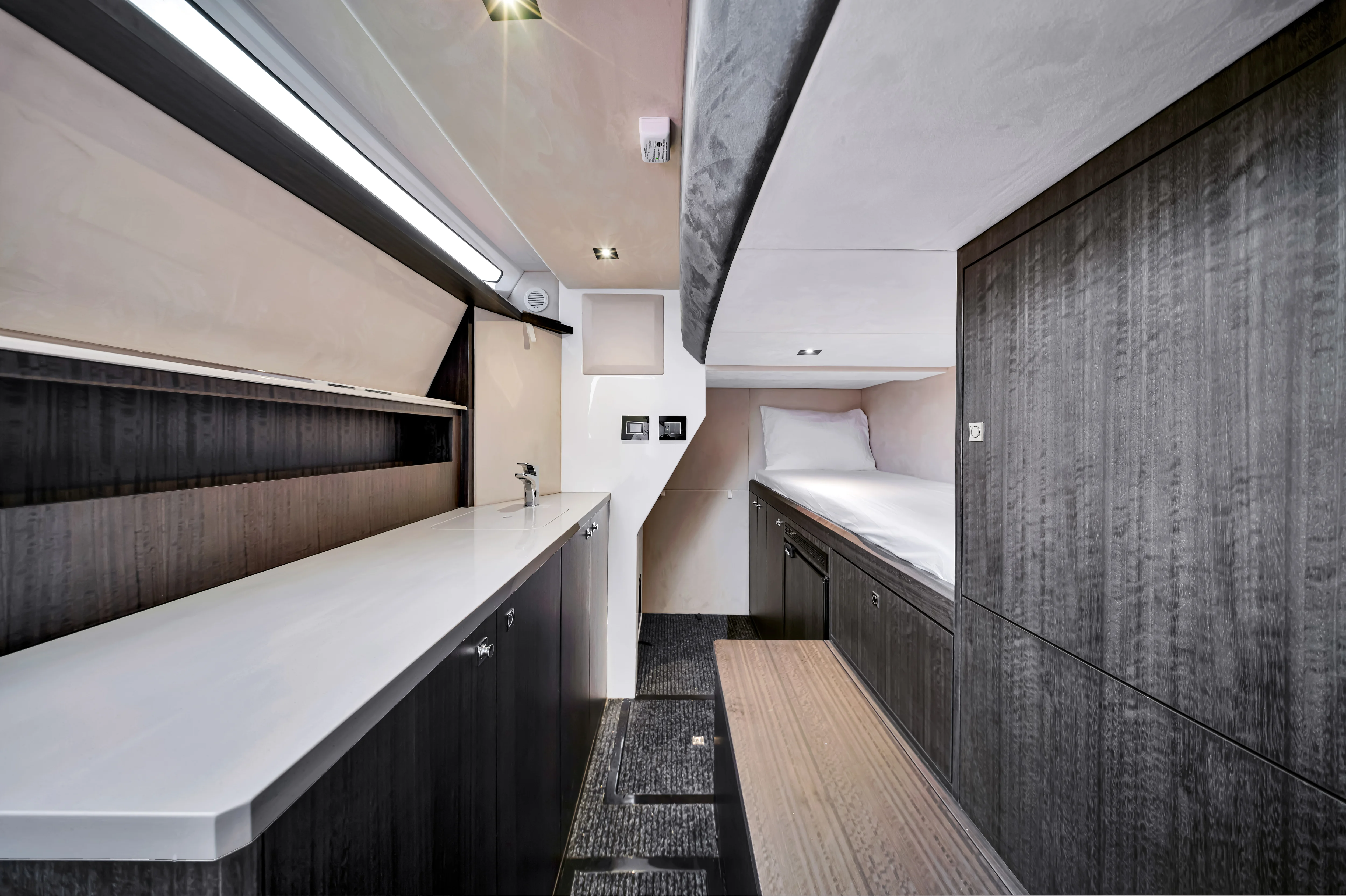 2024 Galeon 560 FLY Image Thumbnail #58