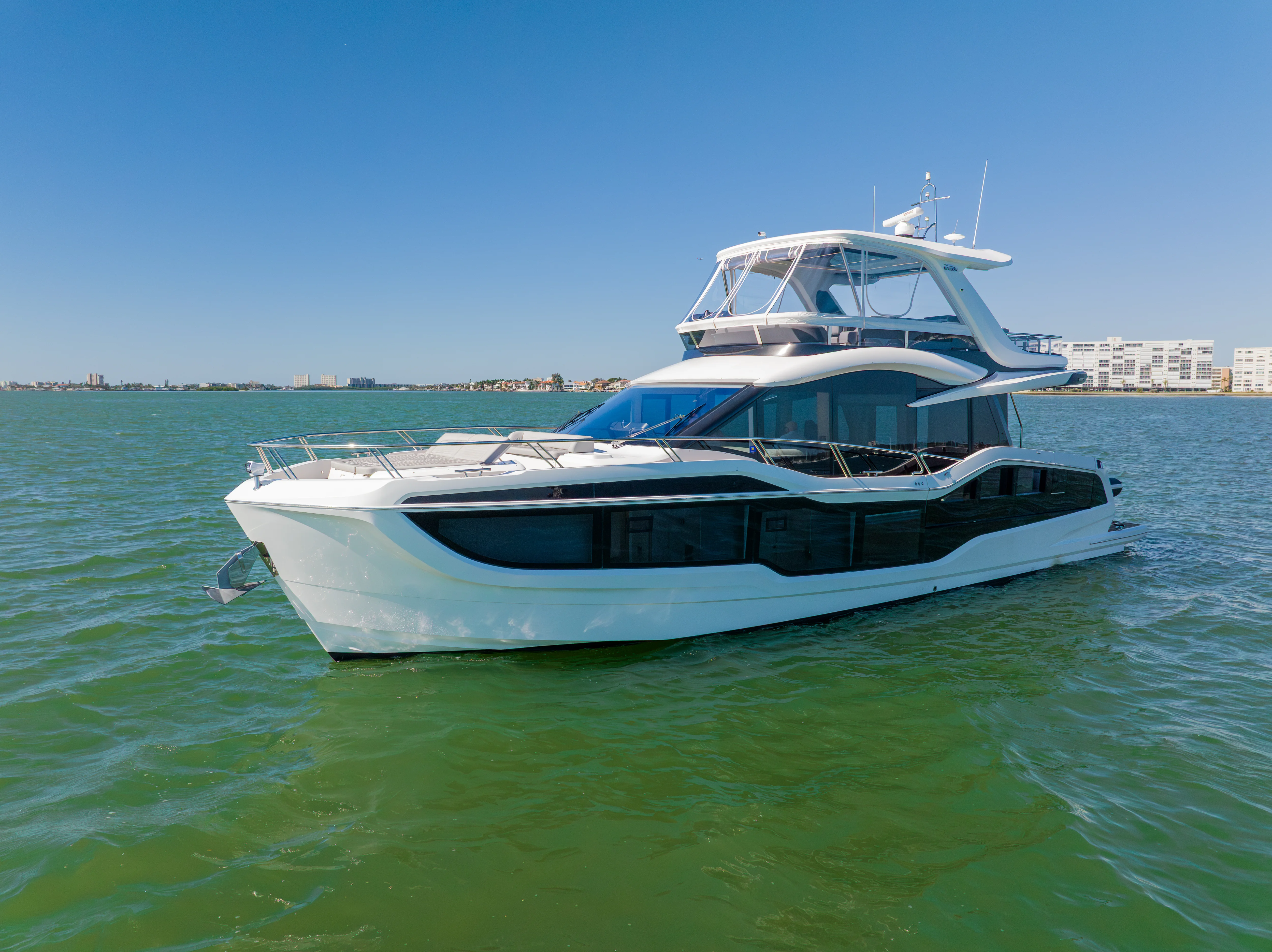 2024 Galeon 560 FLY Image Thumbnail #9