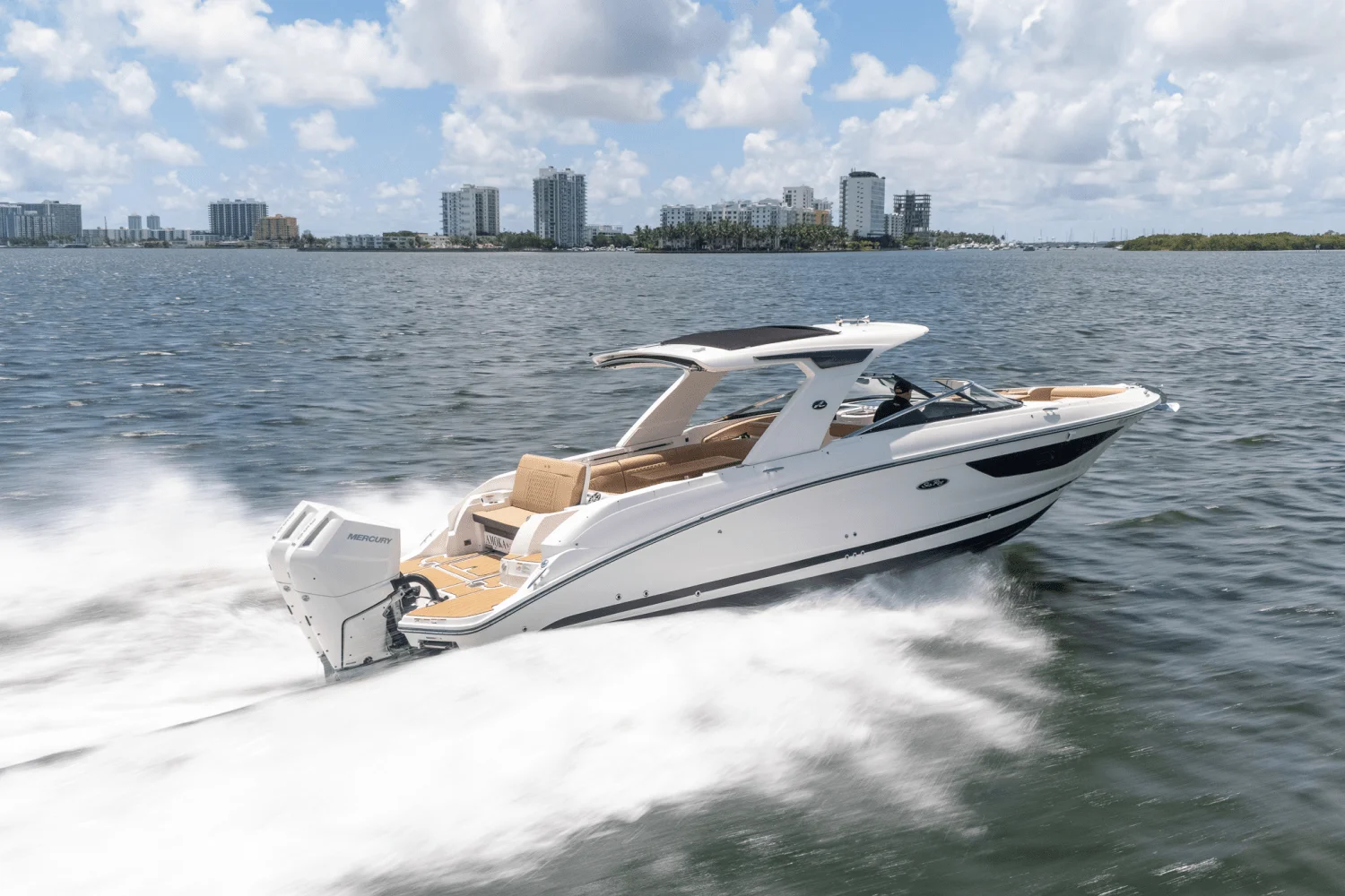 2024 Sea Ray 350 SLX Image Thumbnail #3