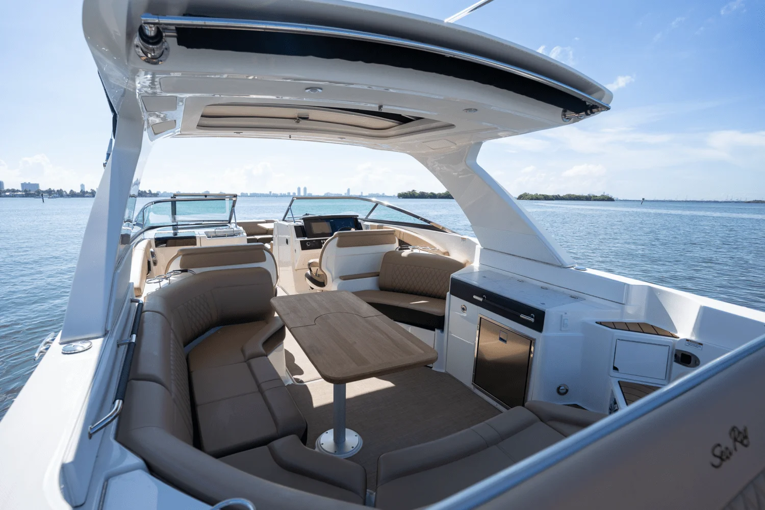 2024 Sea Ray 350 SLX Image Thumbnail #12