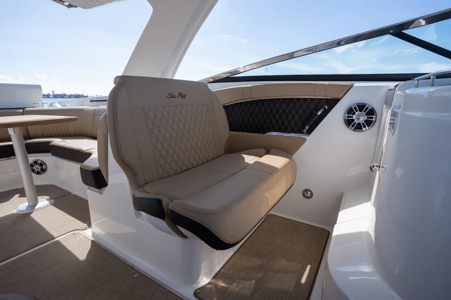 2024 Sea Ray 350 SLX Image Thumbnail #36