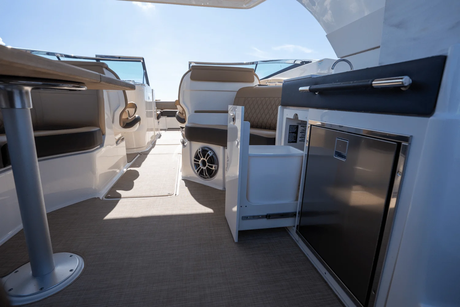 2024 Sea Ray 350 SLX Image Thumbnail #29