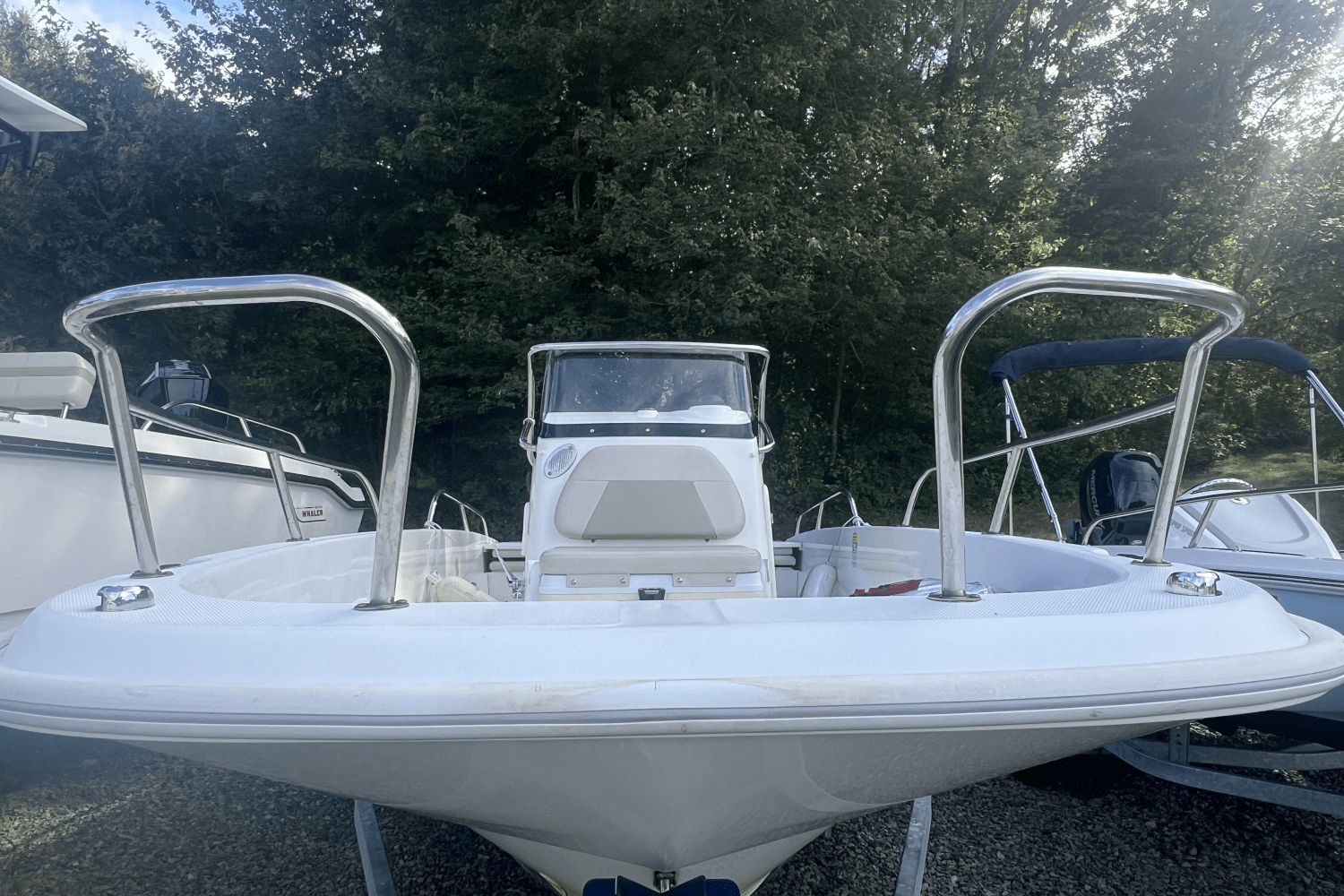 2019 Boston Whaler 170 DAUNTLESS Image Thumbnail #17