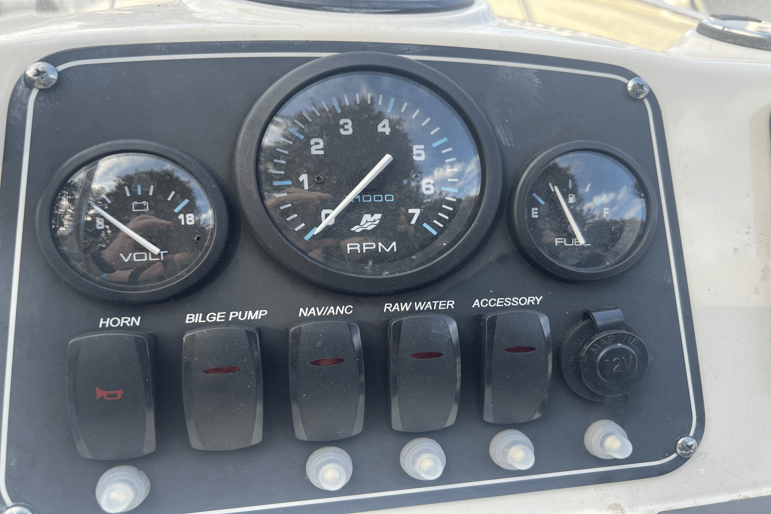 2019 Boston Whaler 170 DAUNTLESS Image Thumbnail #9