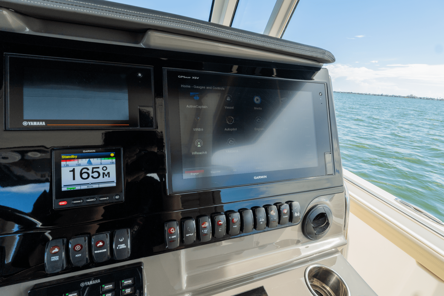 2019 Pursuit 408 Image Thumbnail #24
