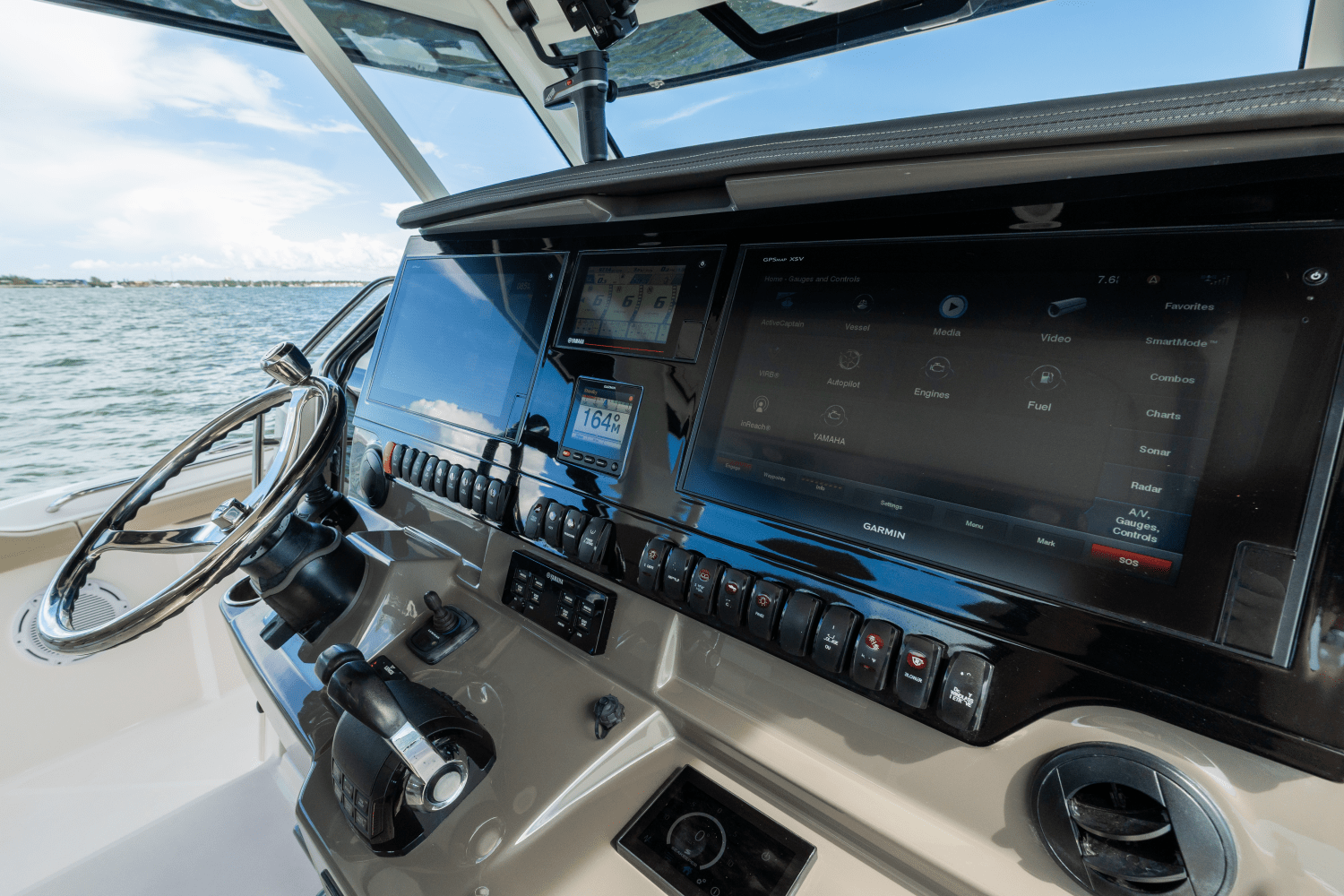 2019 Pursuit 408 Image Thumbnail #23