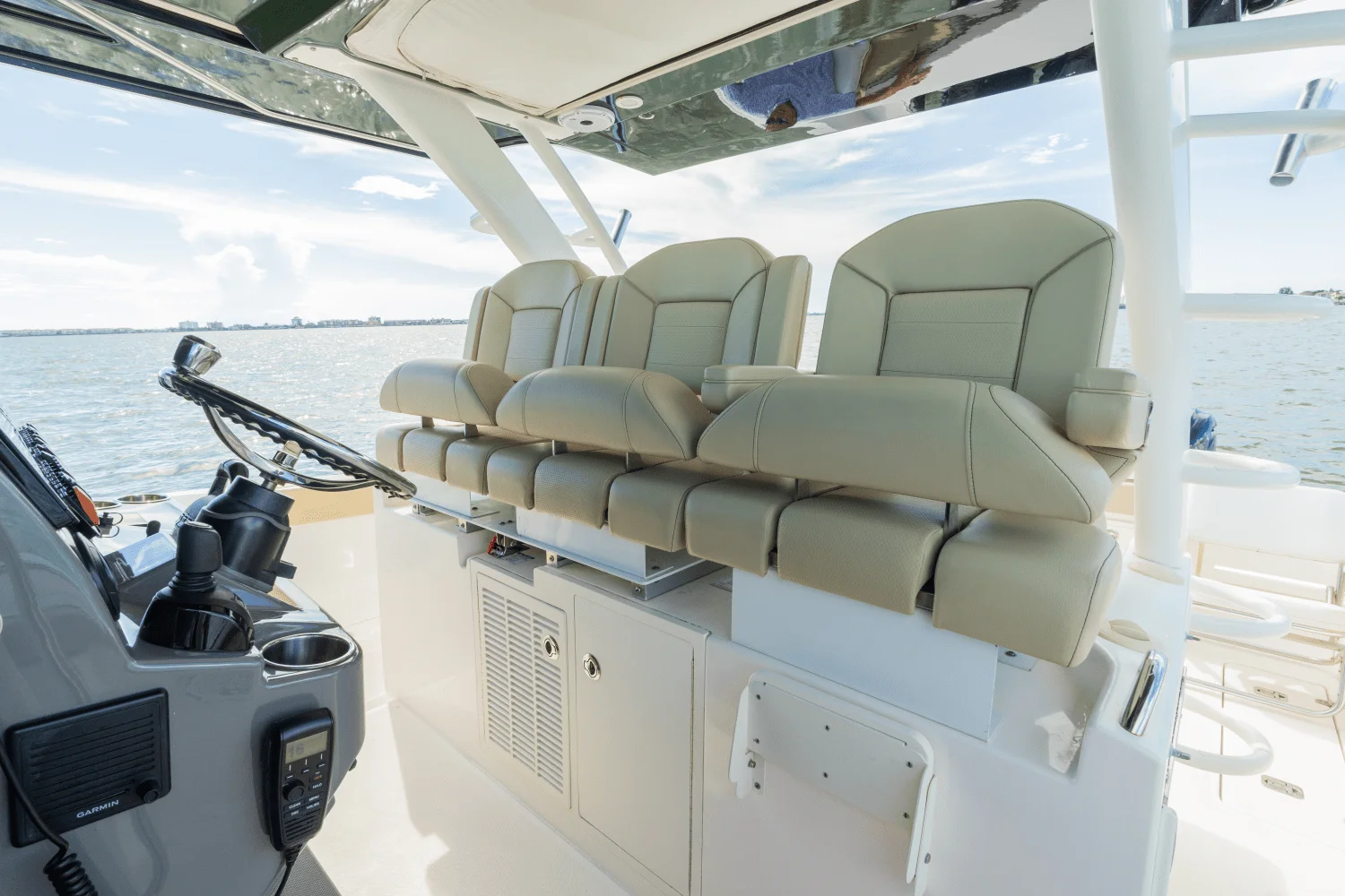 2019 Pursuit 408 Image Thumbnail #13