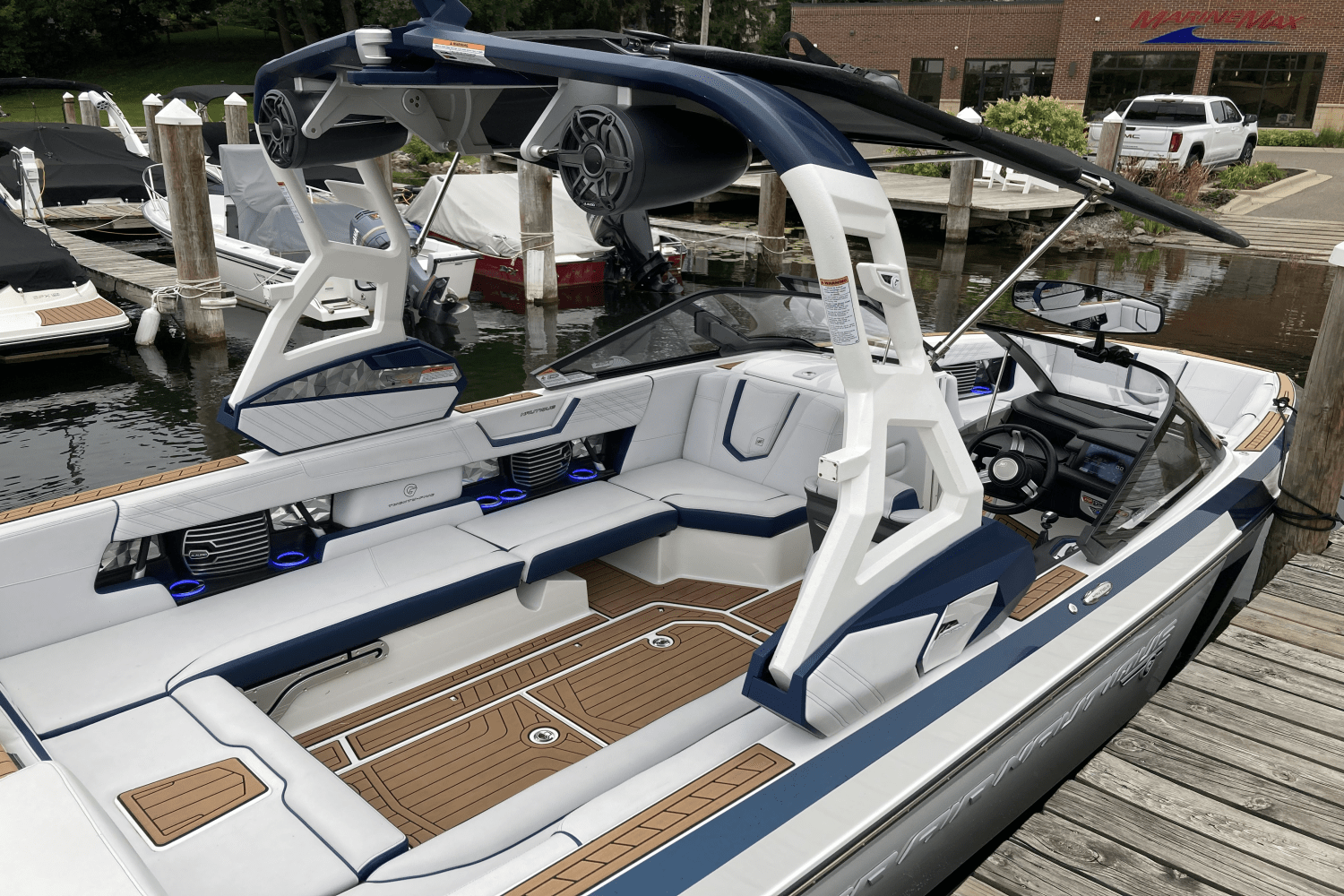 2019 Nautique G25 Image Thumbnail #10