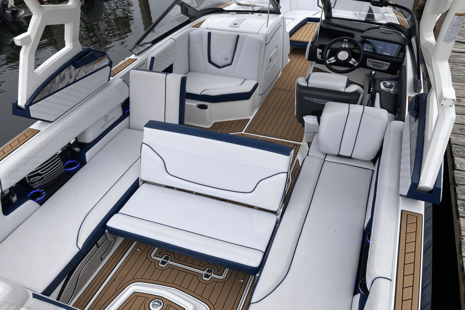 2019 Nautique G25 Image Thumbnail #11