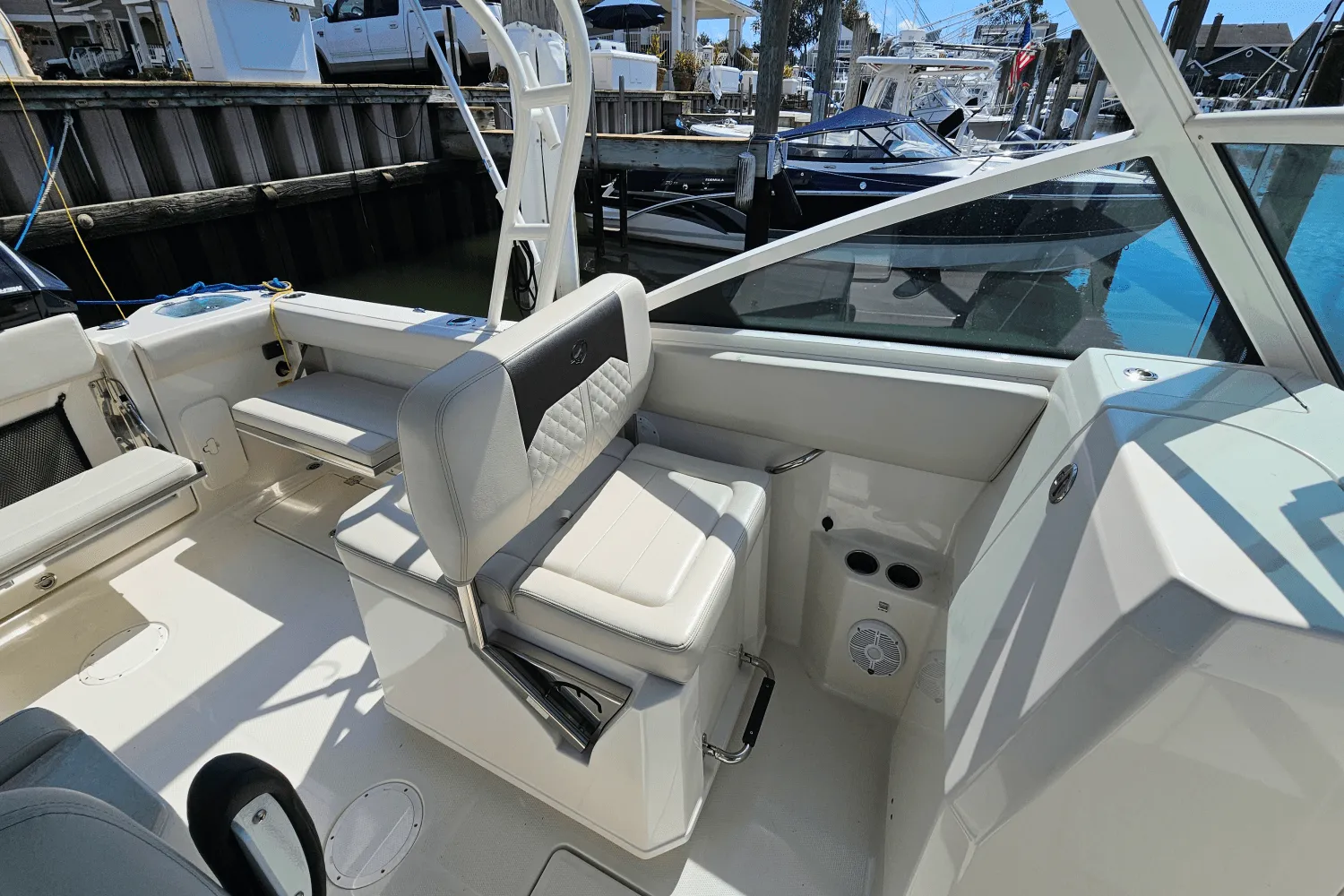 2023 Sailfish 276 DC Image Thumbnail #24