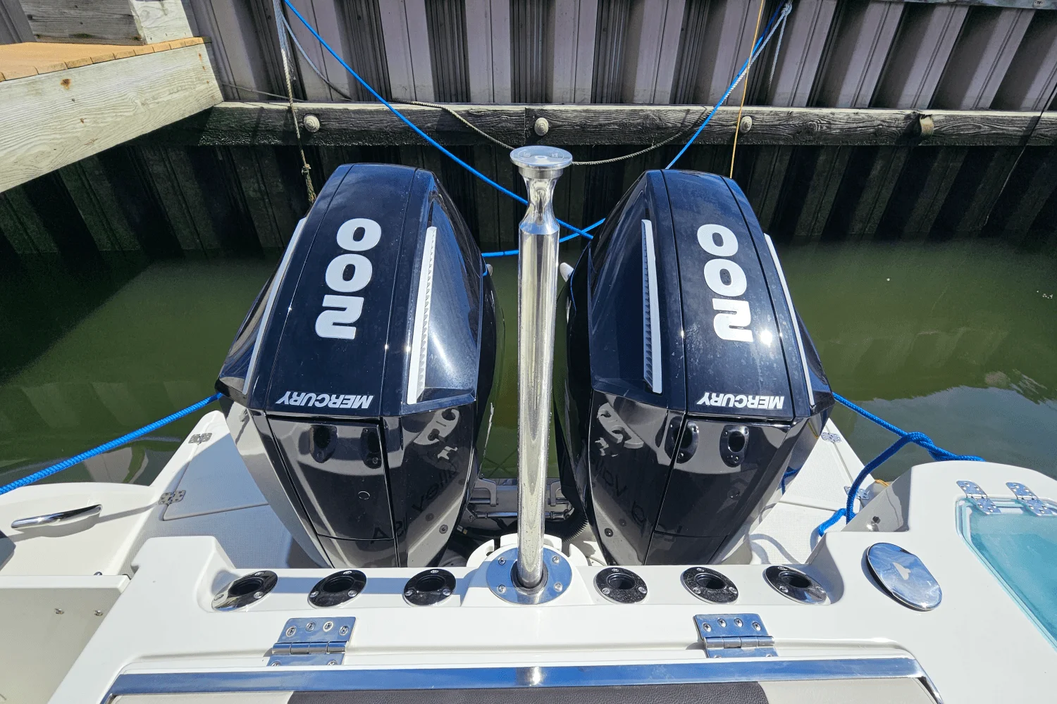 2023 Sailfish 276 DC Image Thumbnail #8