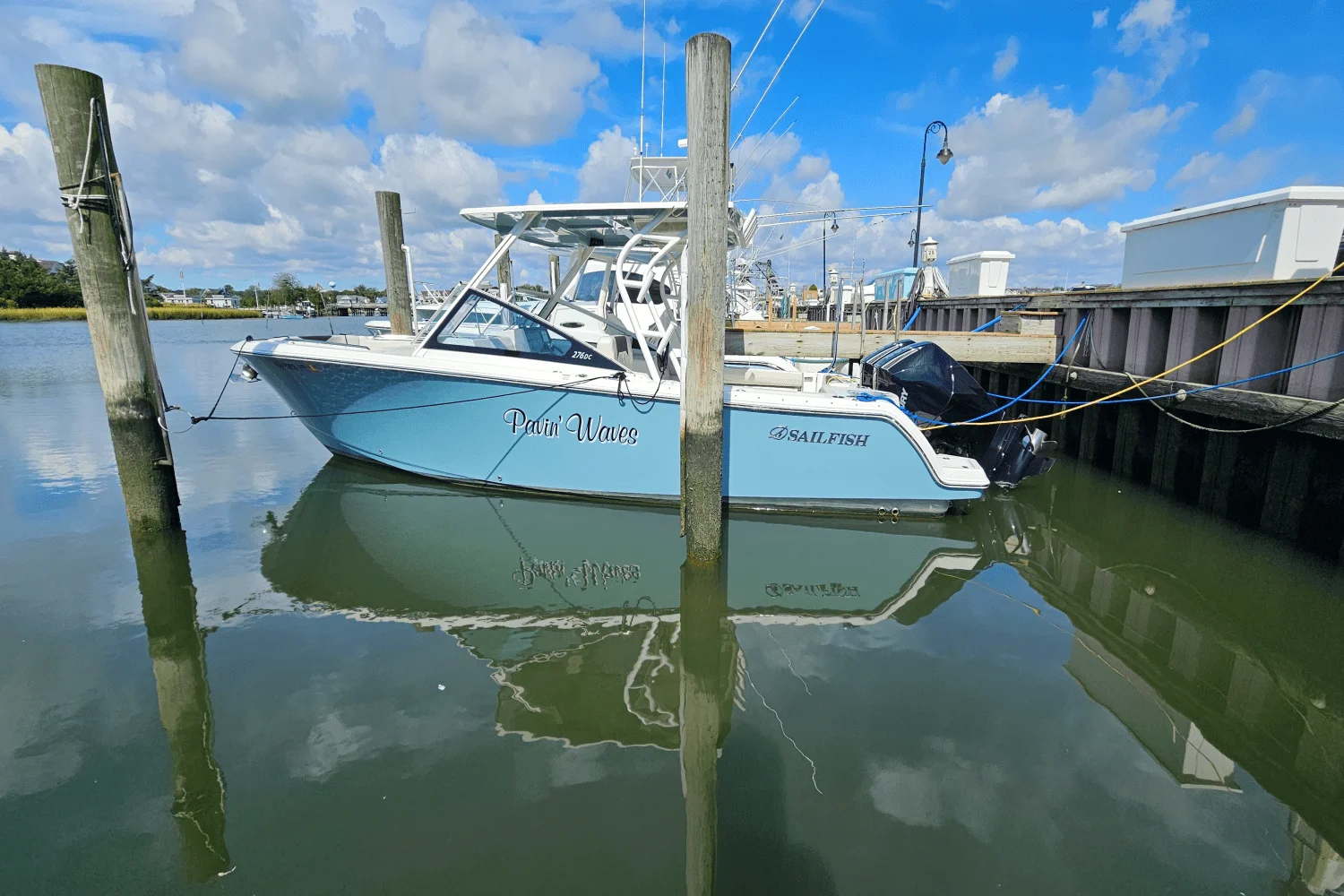 2023 Sailfish 276 DC Image Thumbnail #1